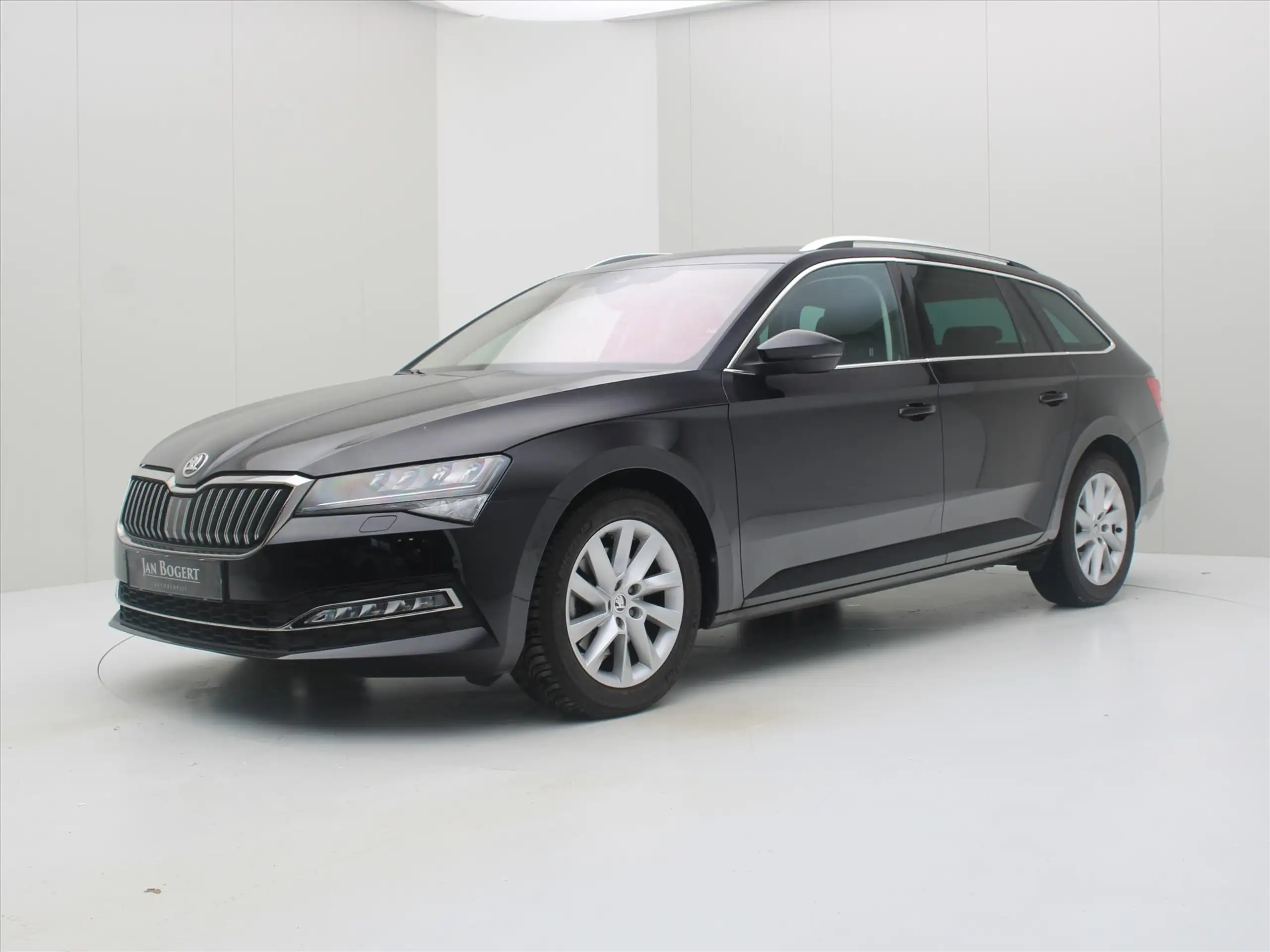 Skoda - Superb