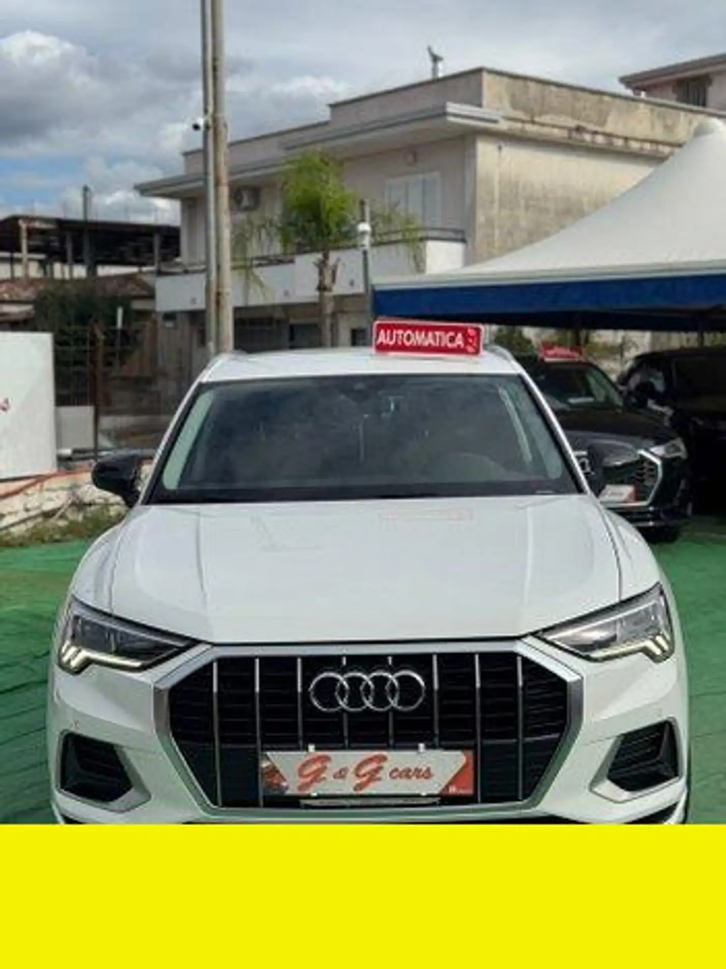 Audi - Q3