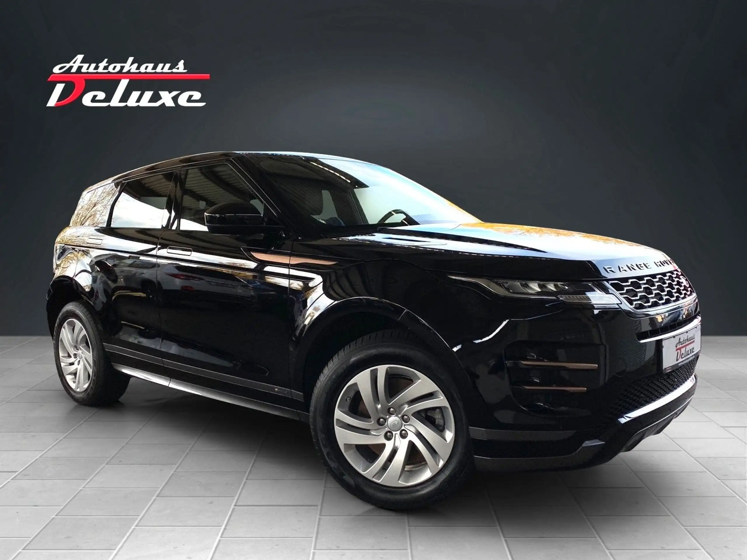 Land Rover - Range Rover Evoque