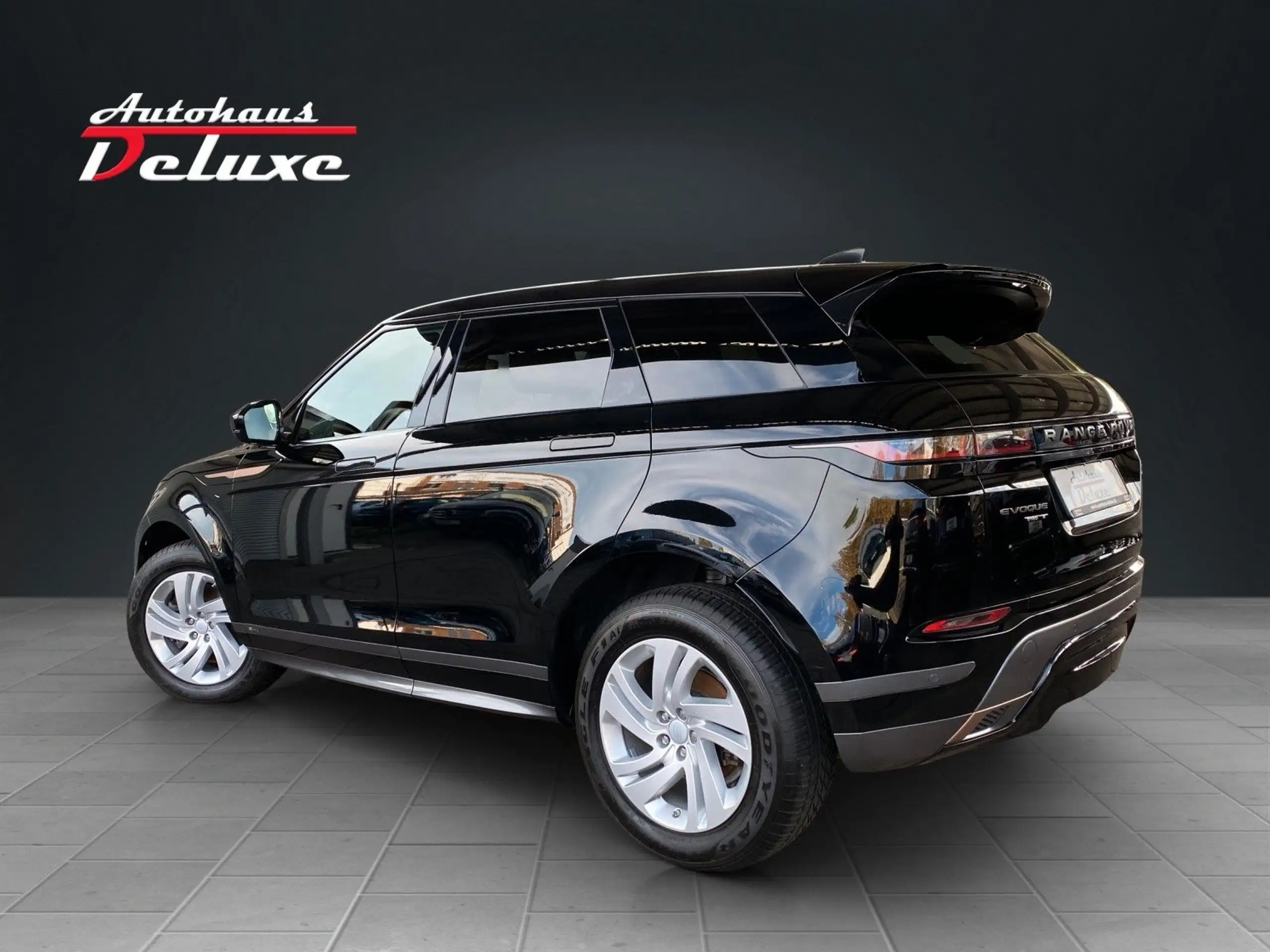 Land Rover - Range Rover Evoque