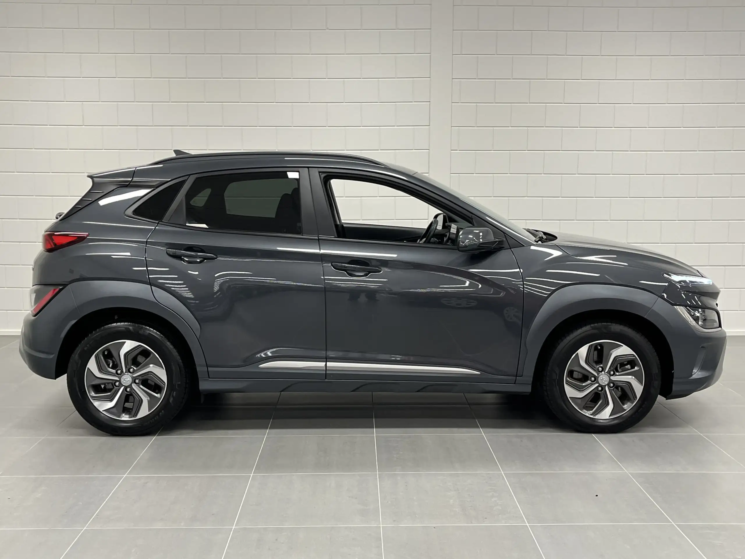 Hyundai - KONA