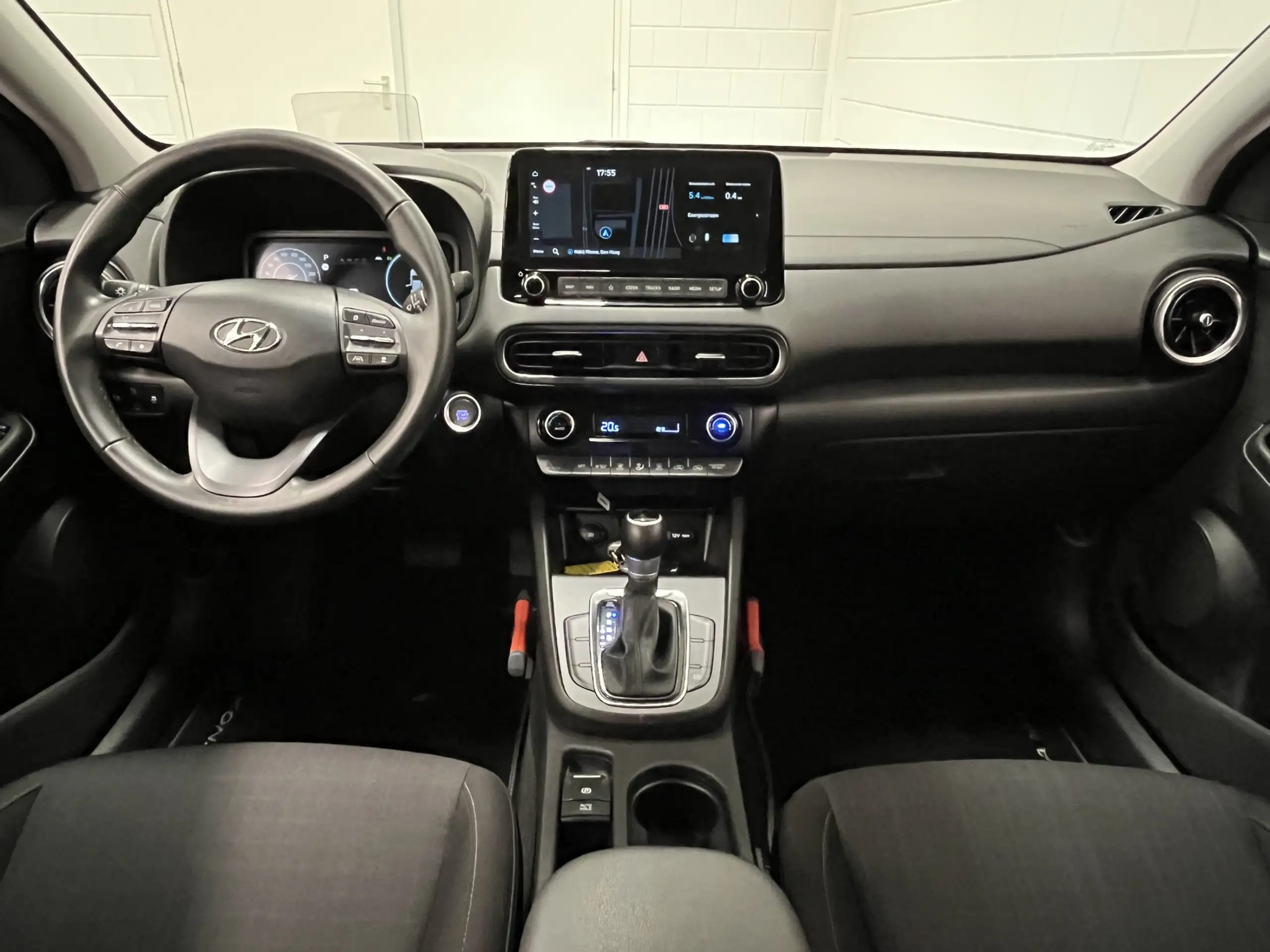 Hyundai - KONA