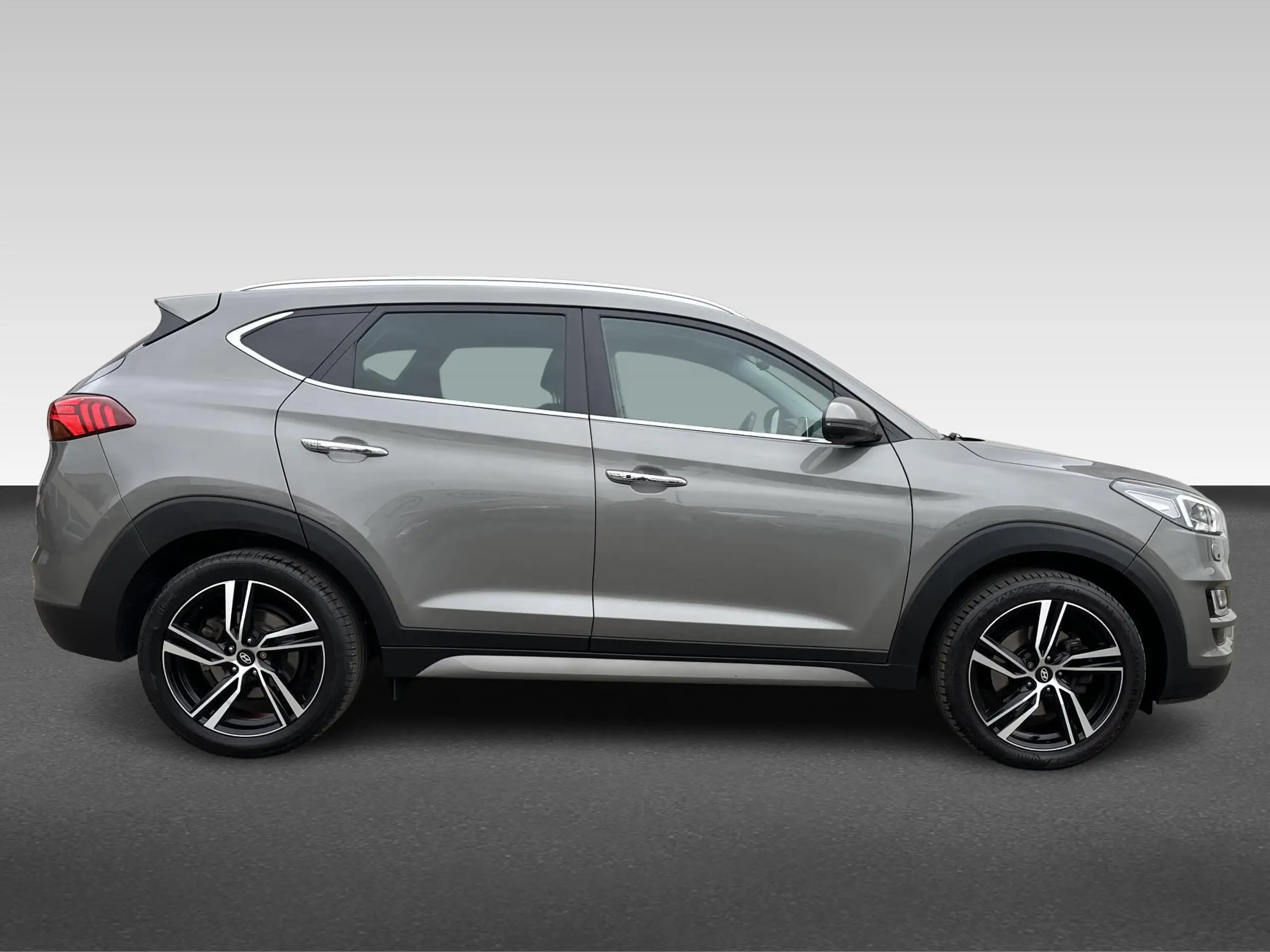 Hyundai - TUCSON