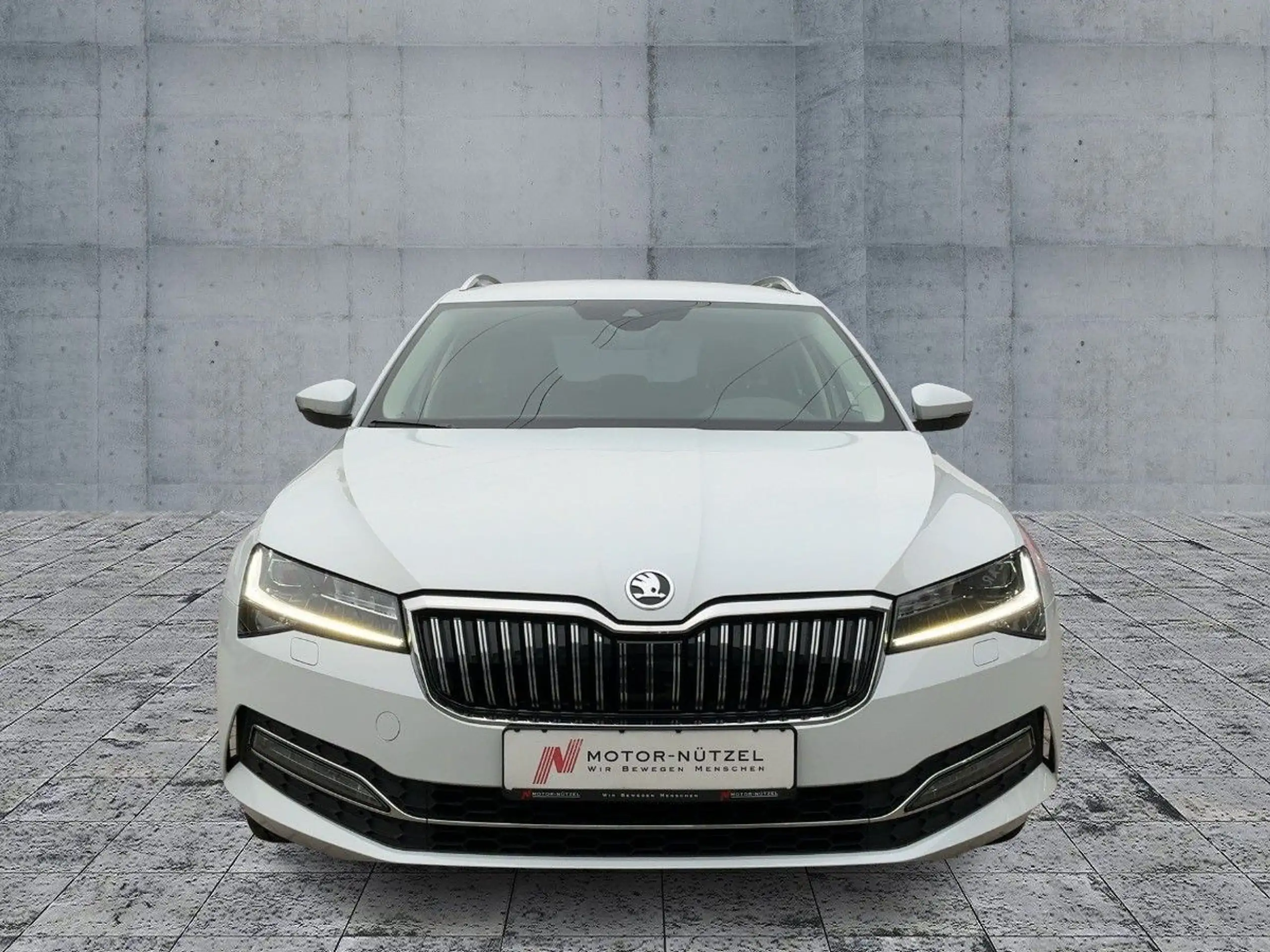 Skoda - Superb