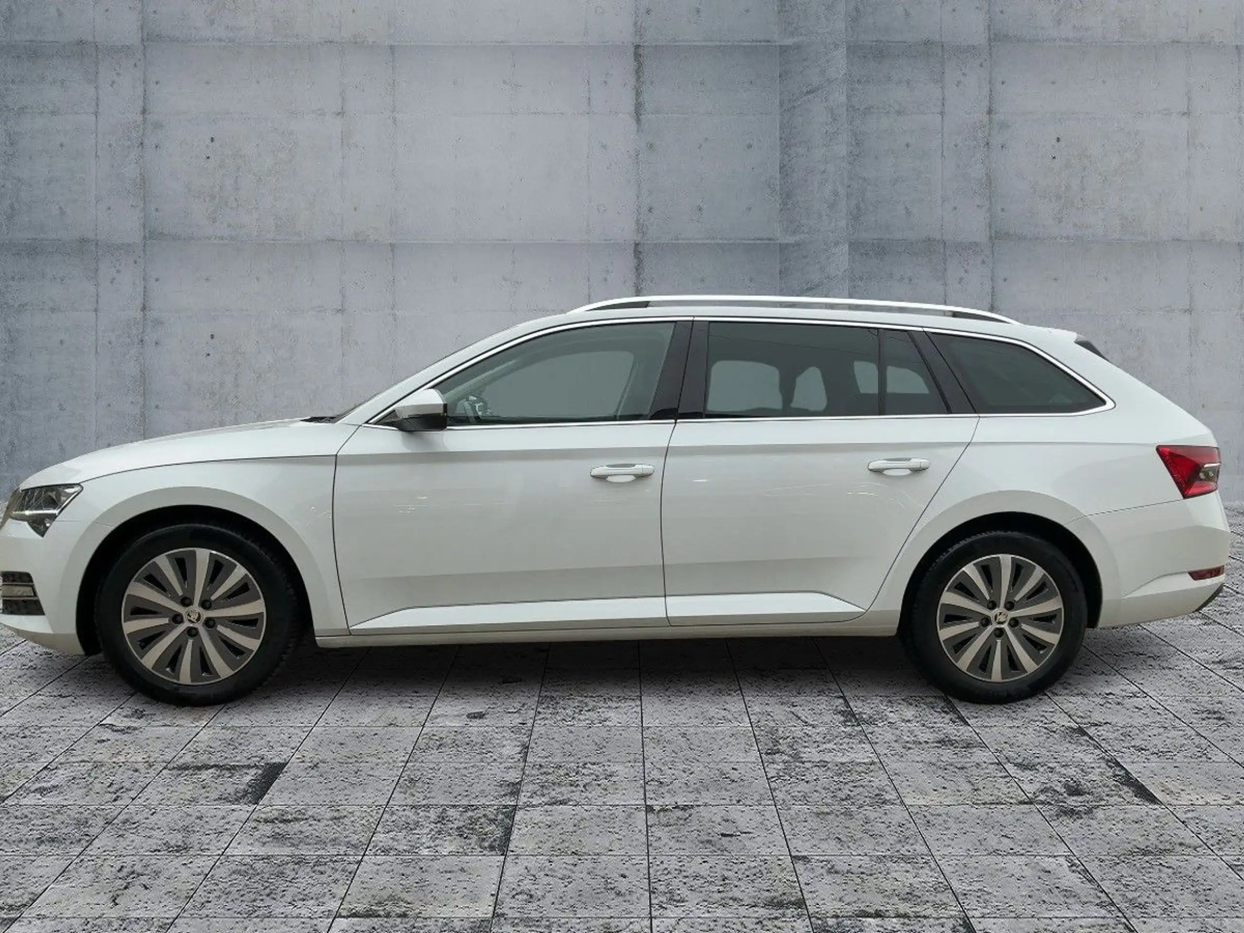 Skoda - Superb