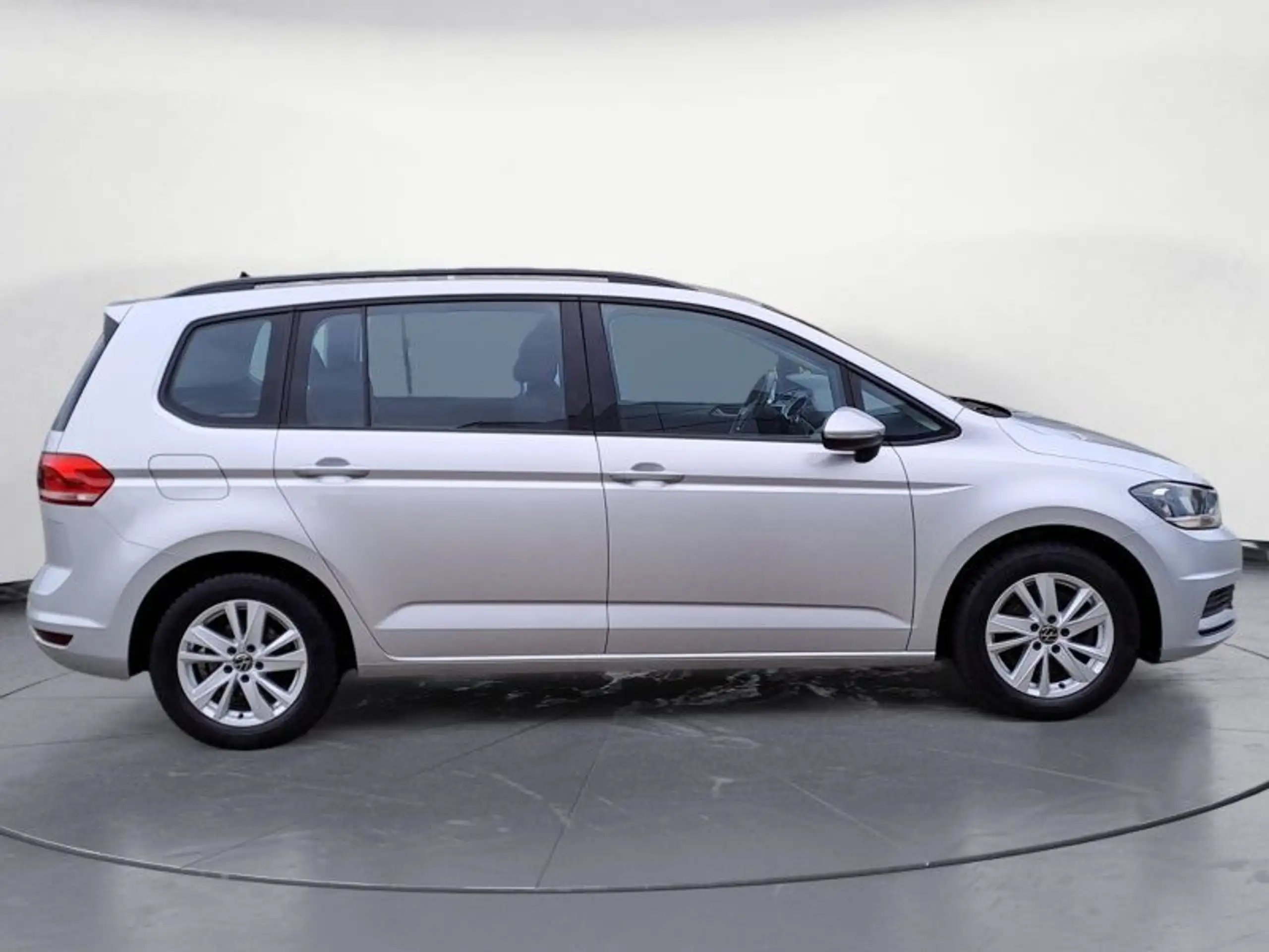 Volkswagen - Touran