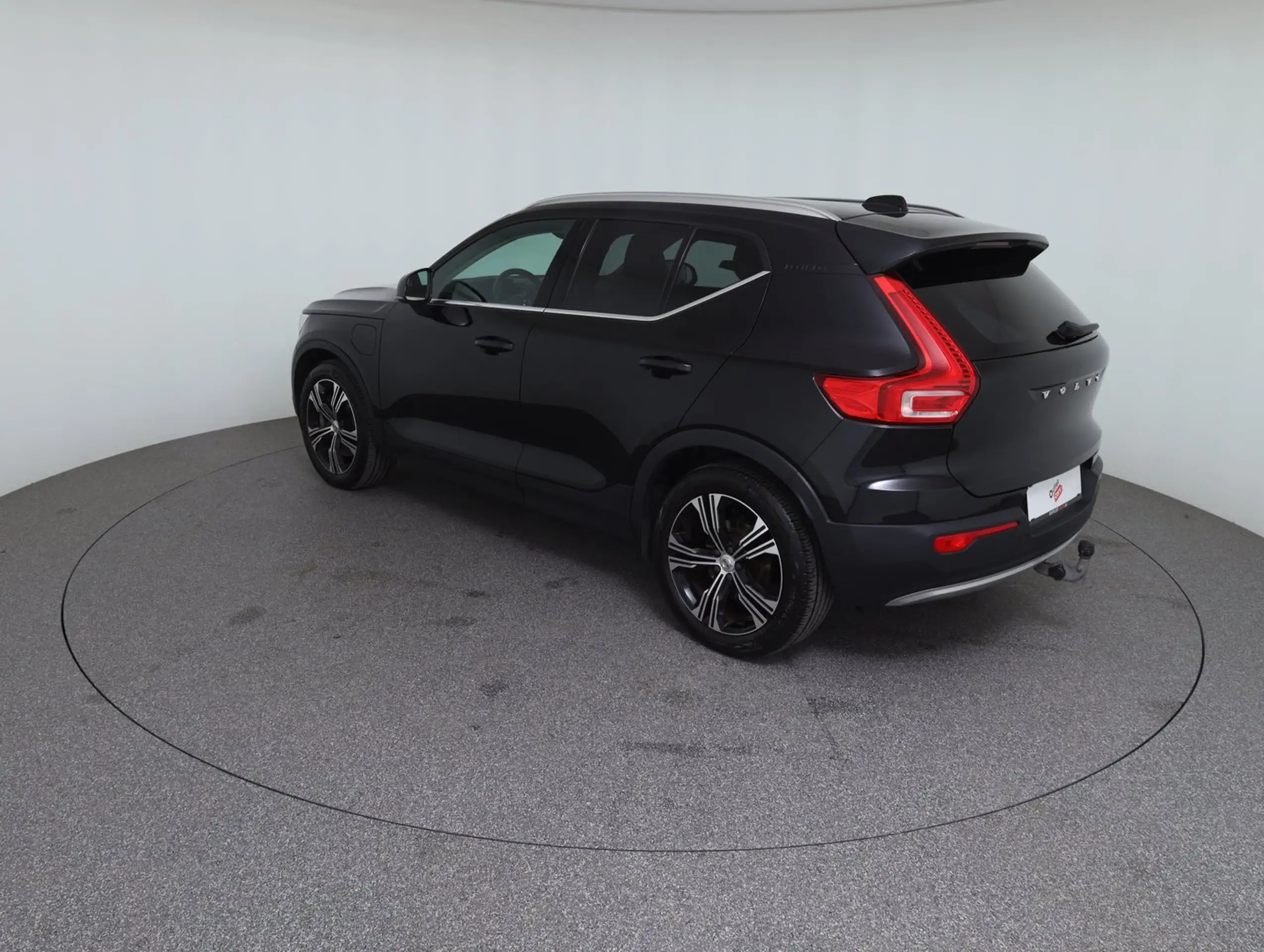 Volvo - XC40