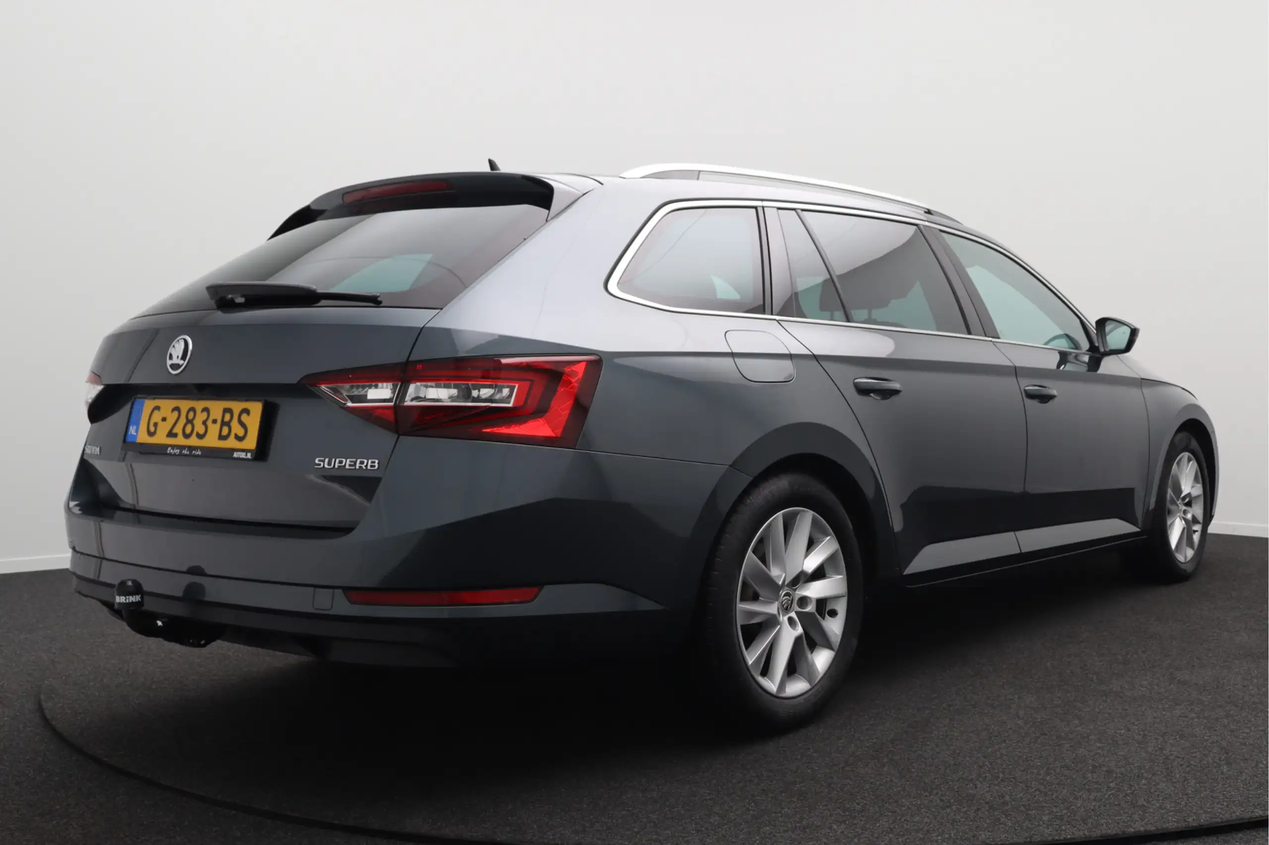 Skoda - Superb