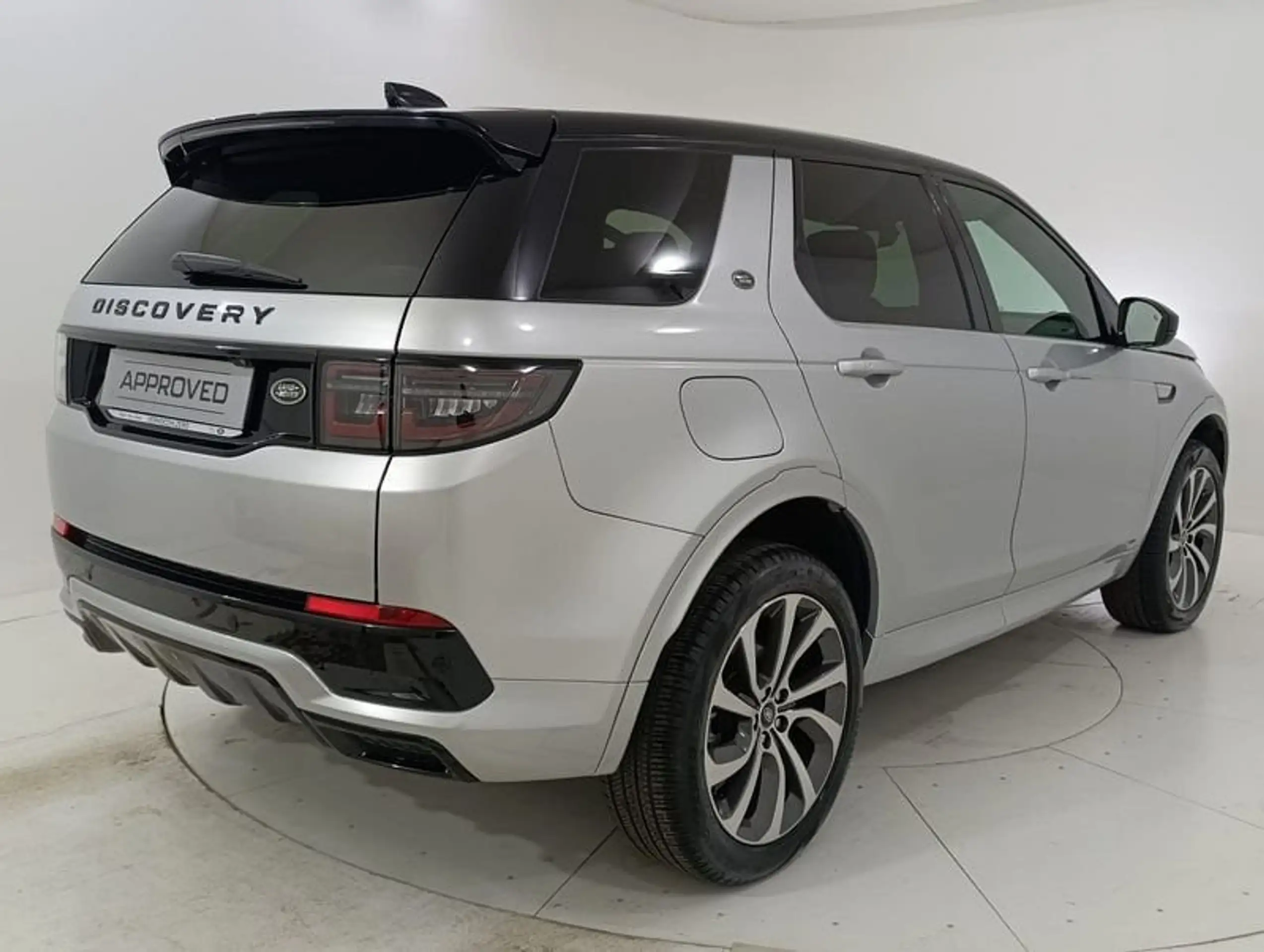 Land Rover - Discovery Sport