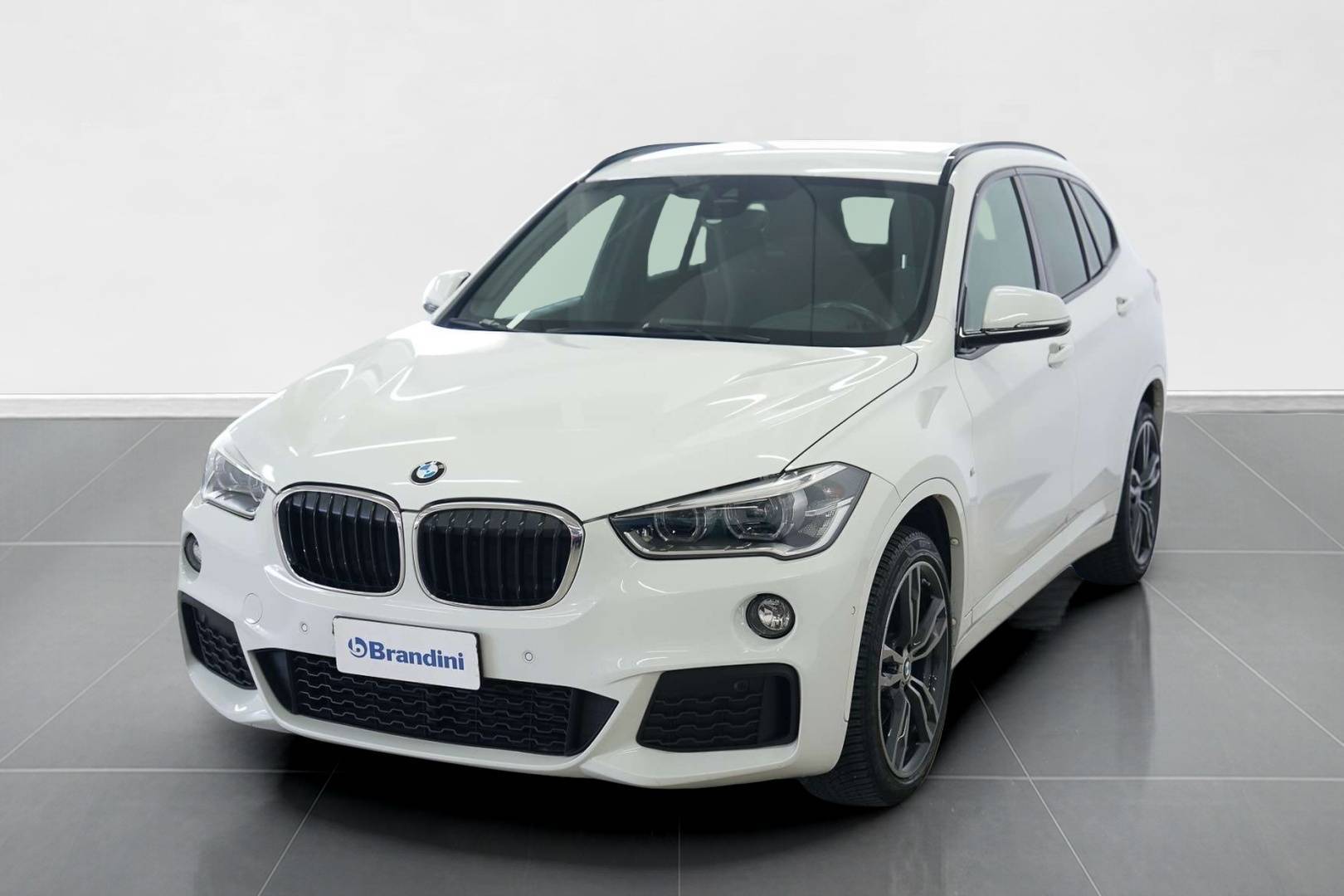 BMW - X1