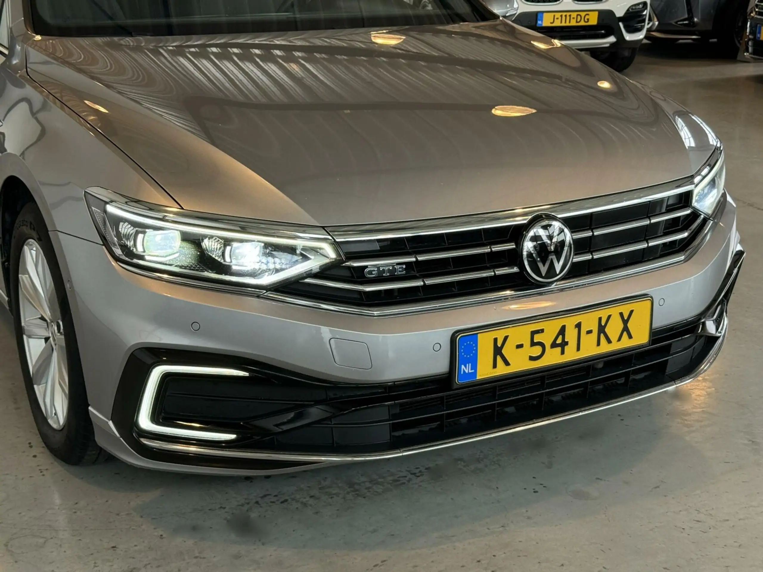 Volkswagen - Passat Variant