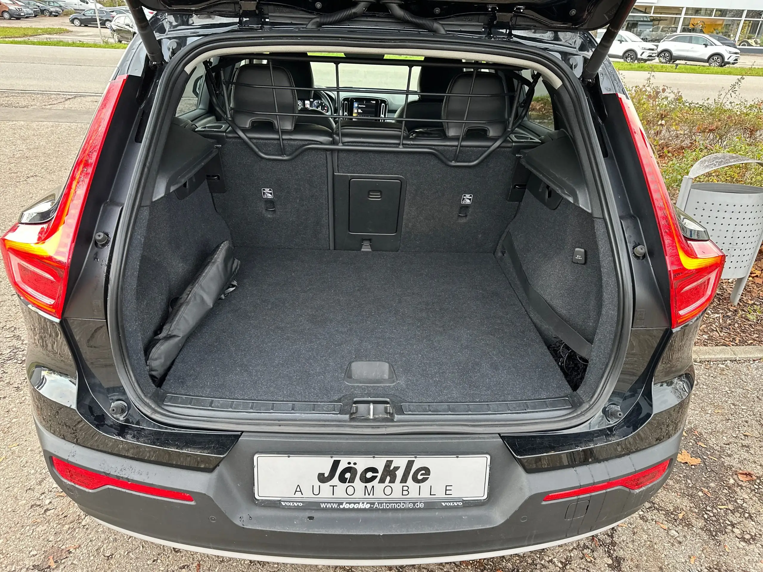 Volvo - XC40