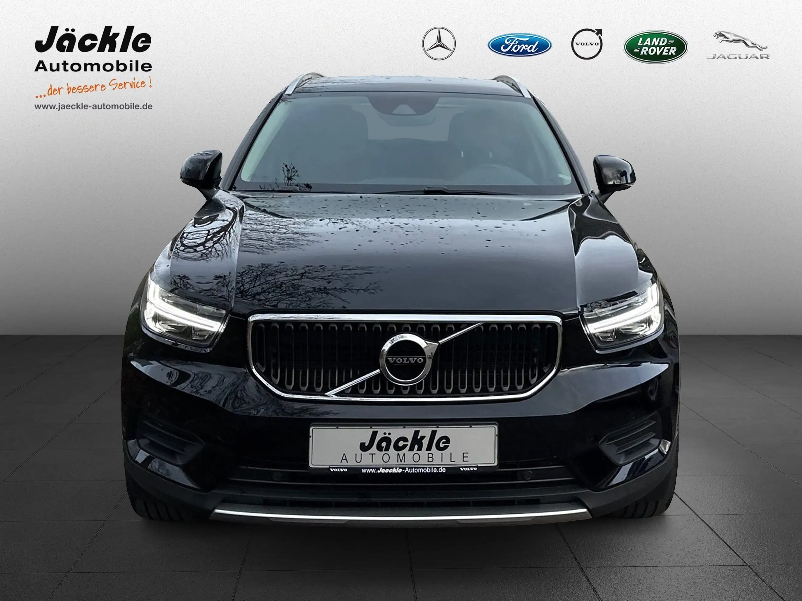 Volvo - XC40