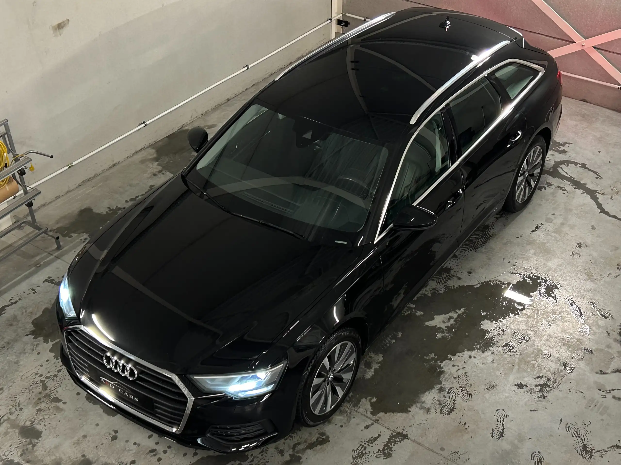 Audi - A6