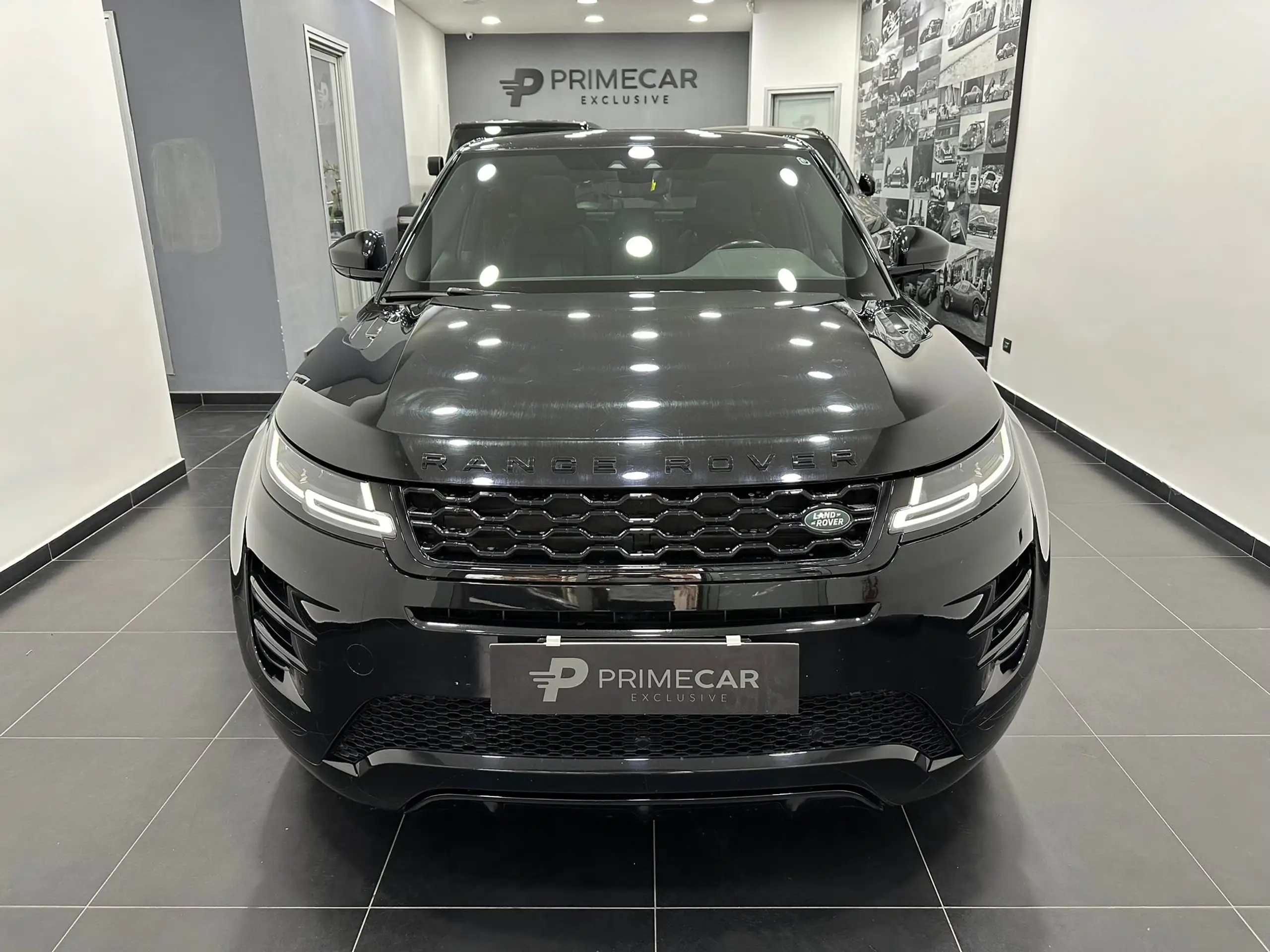 Land Rover - Range Rover Evoque