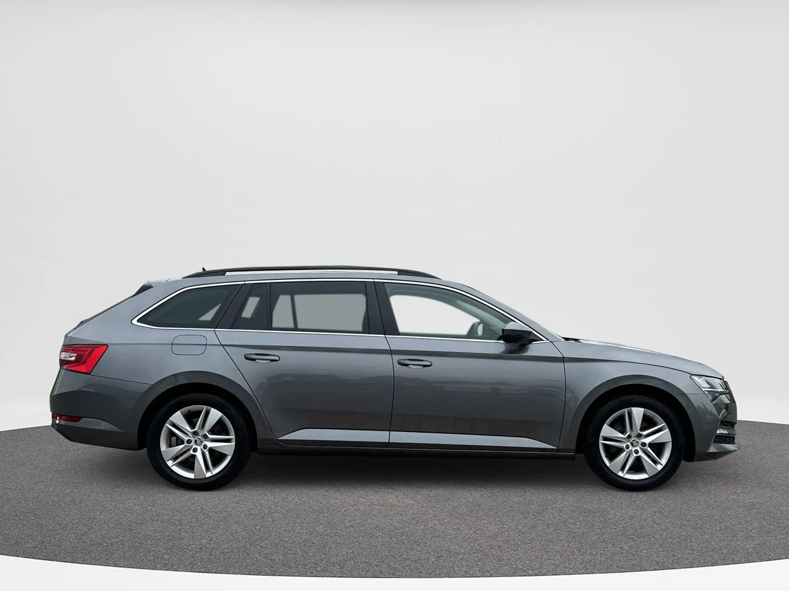 Skoda - Superb