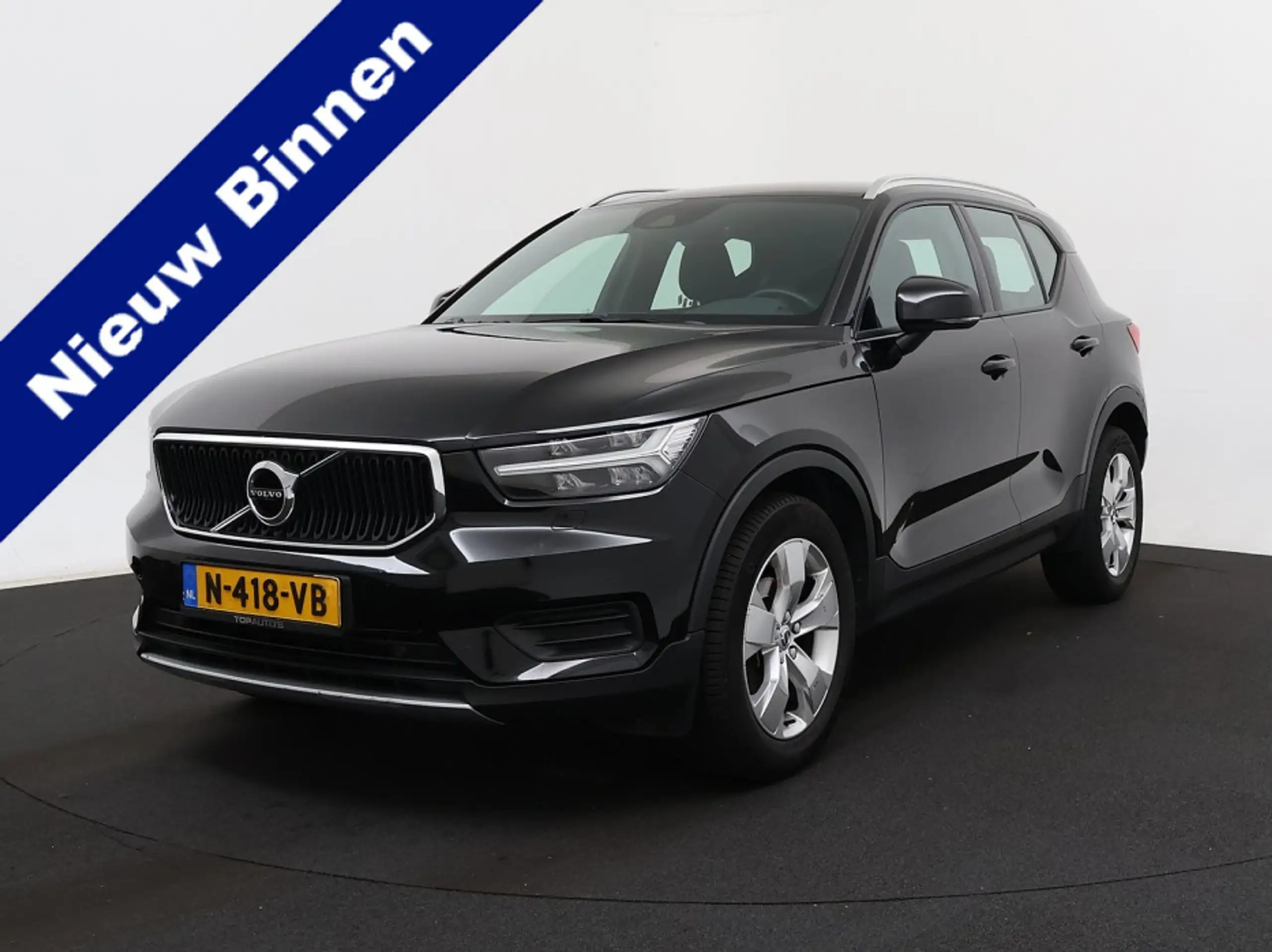 Volvo - XC40