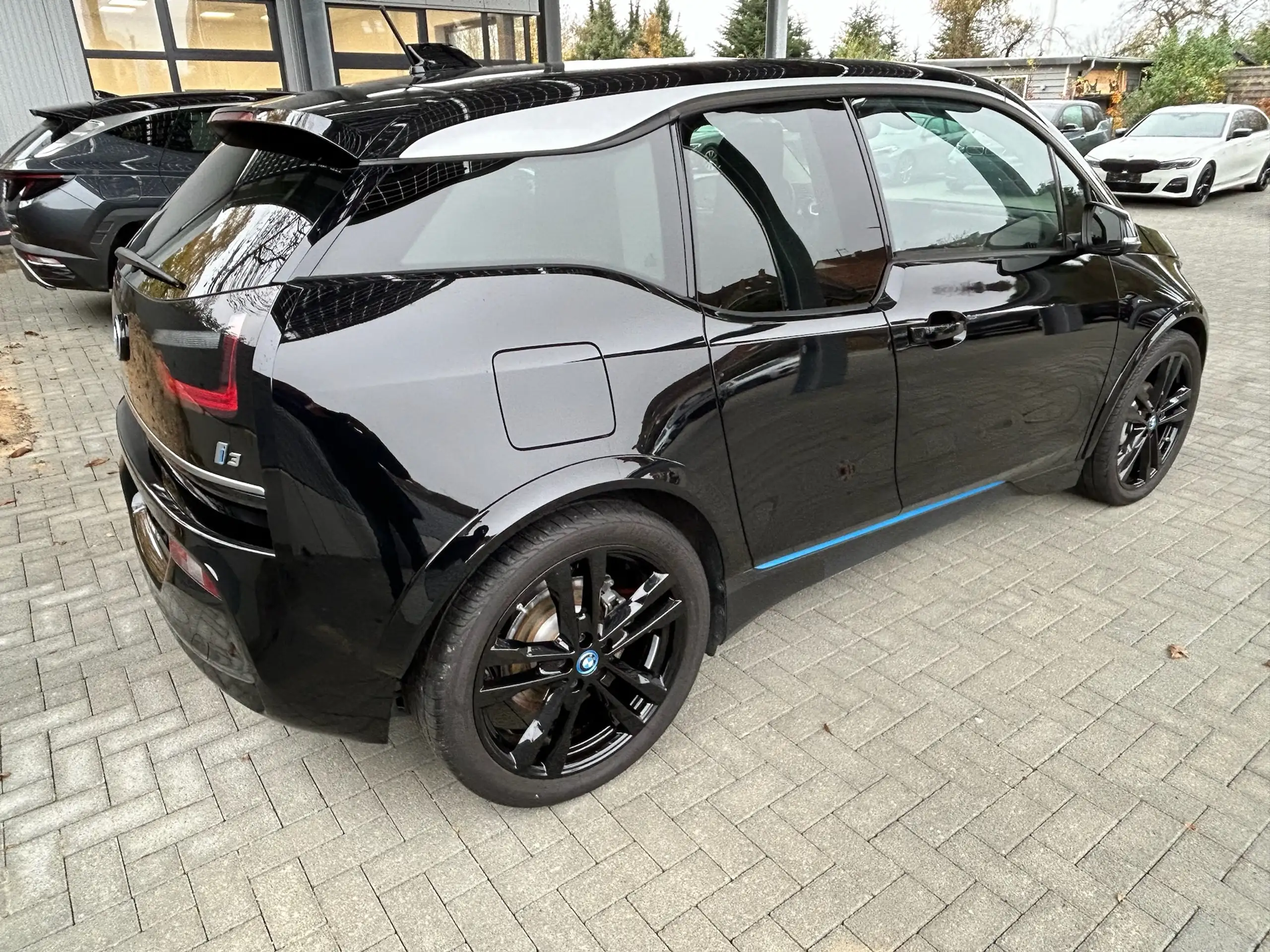 BMW - i3