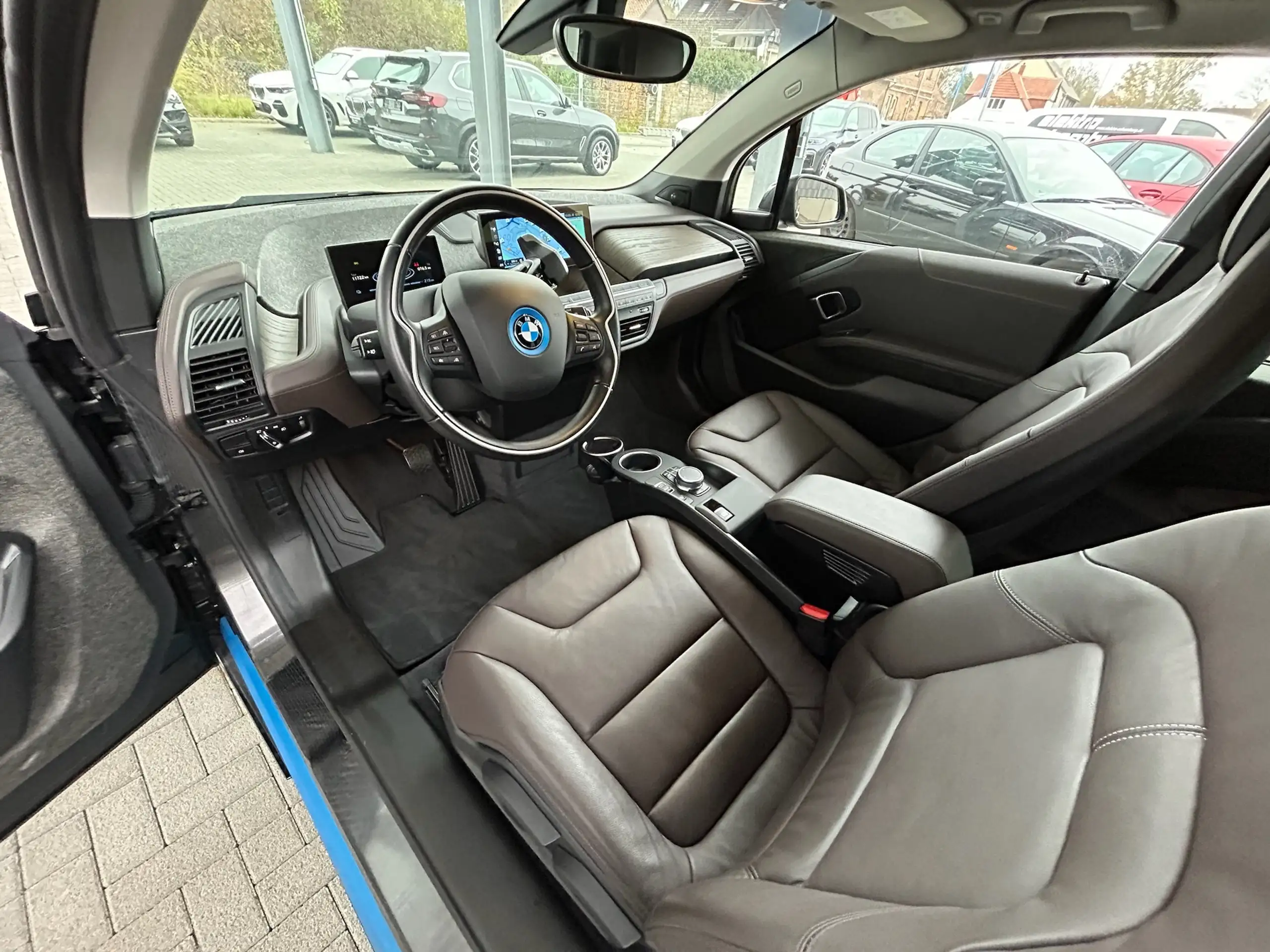 BMW - i3