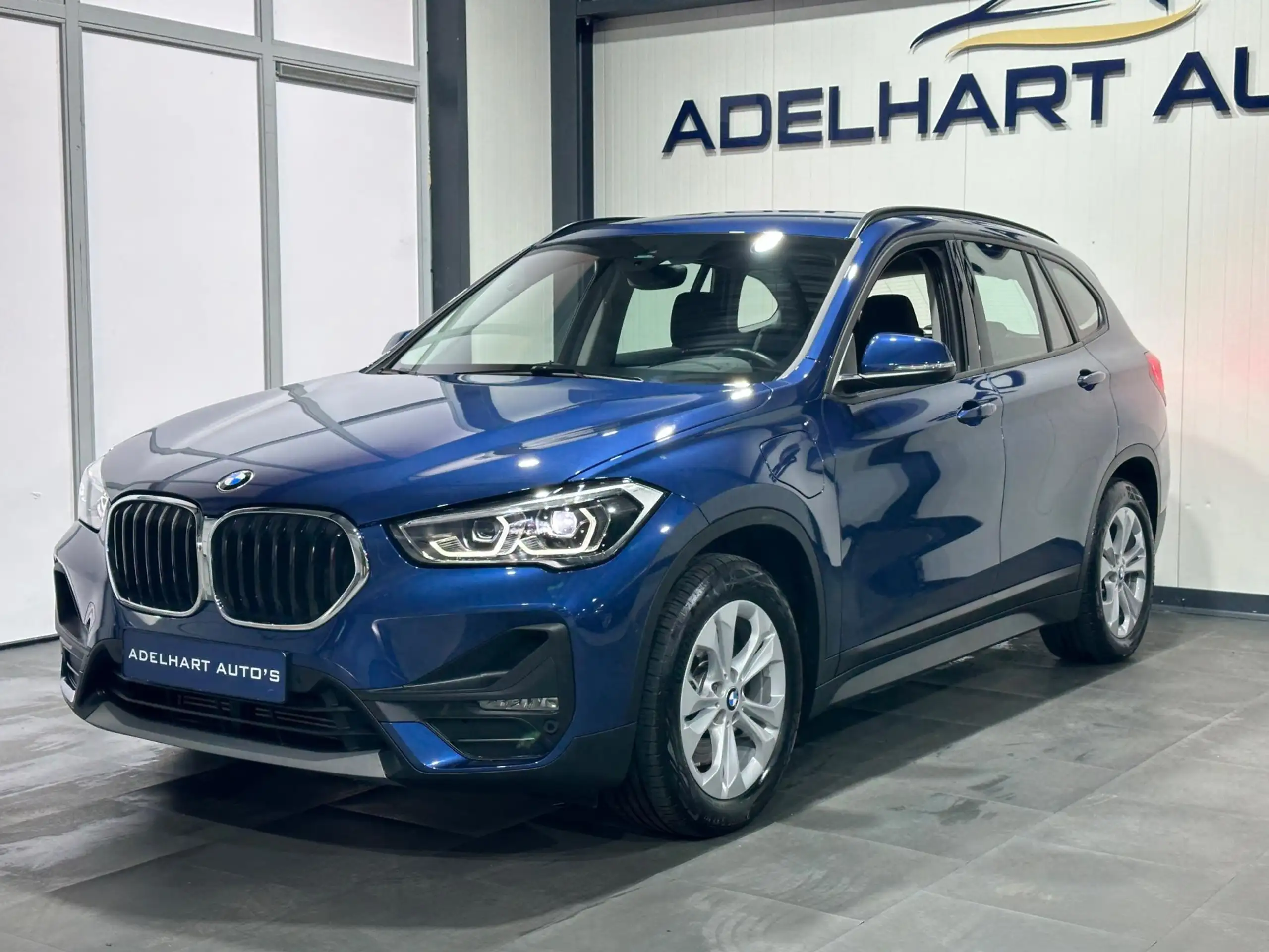 BMW - X1