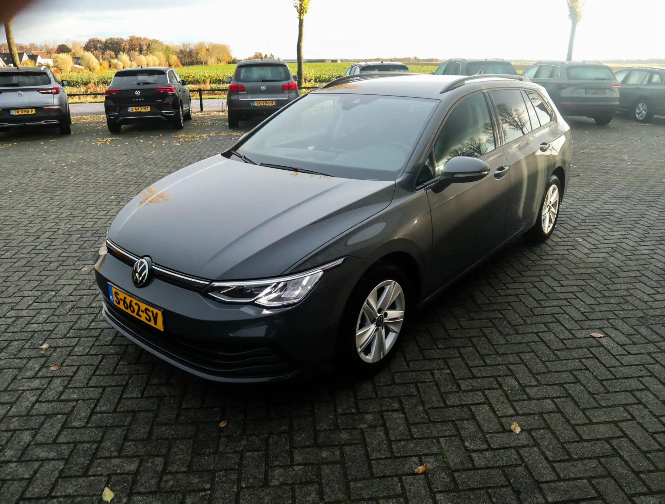 Volkswagen - Golf Variant