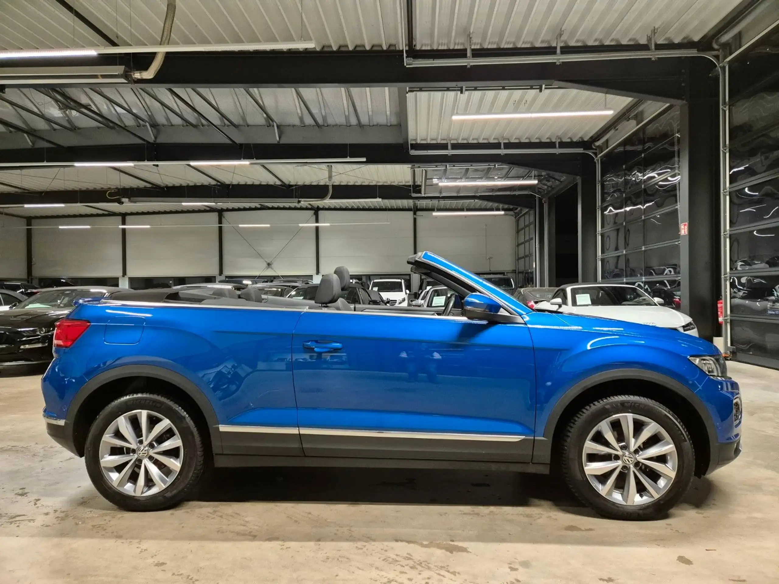 Volkswagen - T-Roc