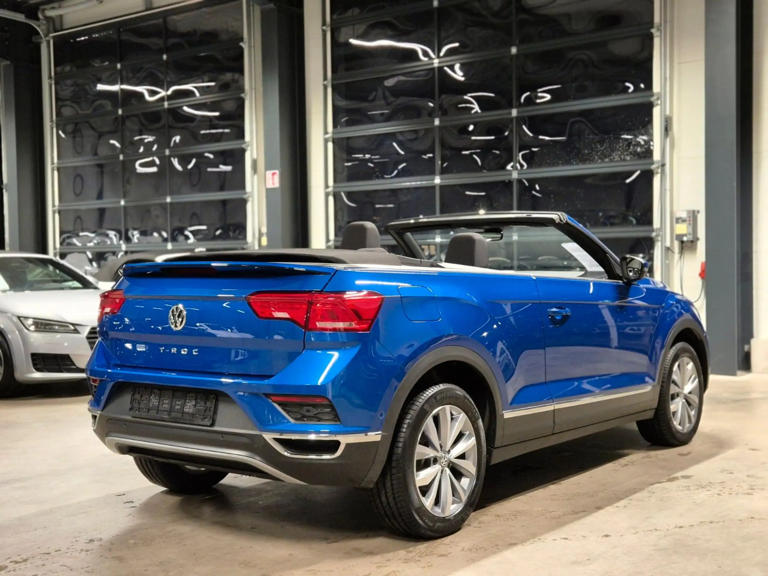 Volkswagen - T-Roc