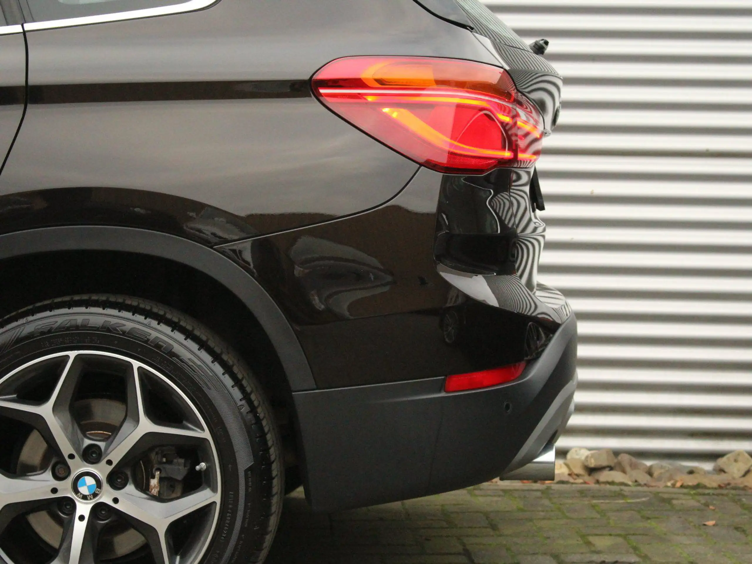 BMW - X1