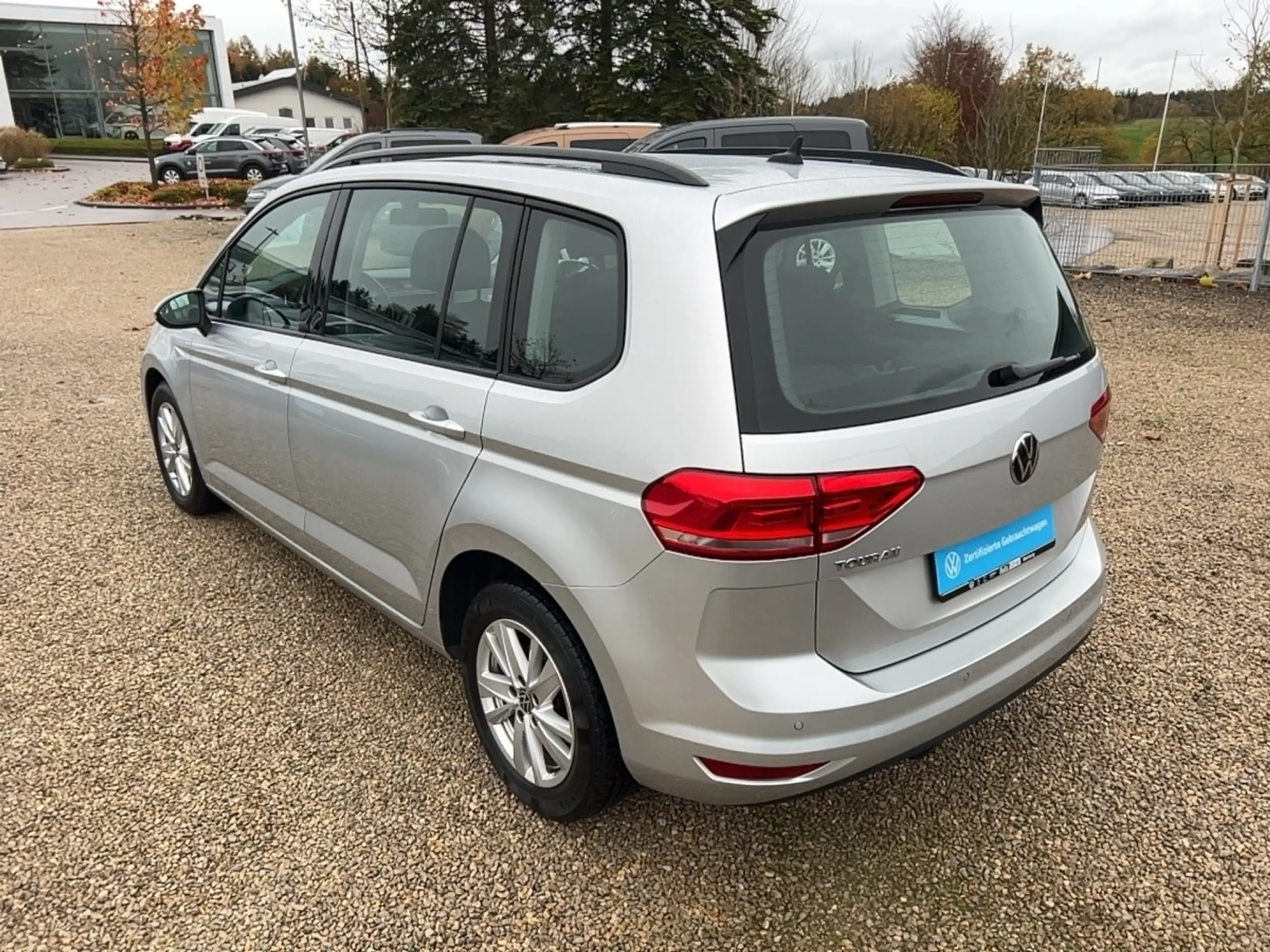 Volkswagen - Touran