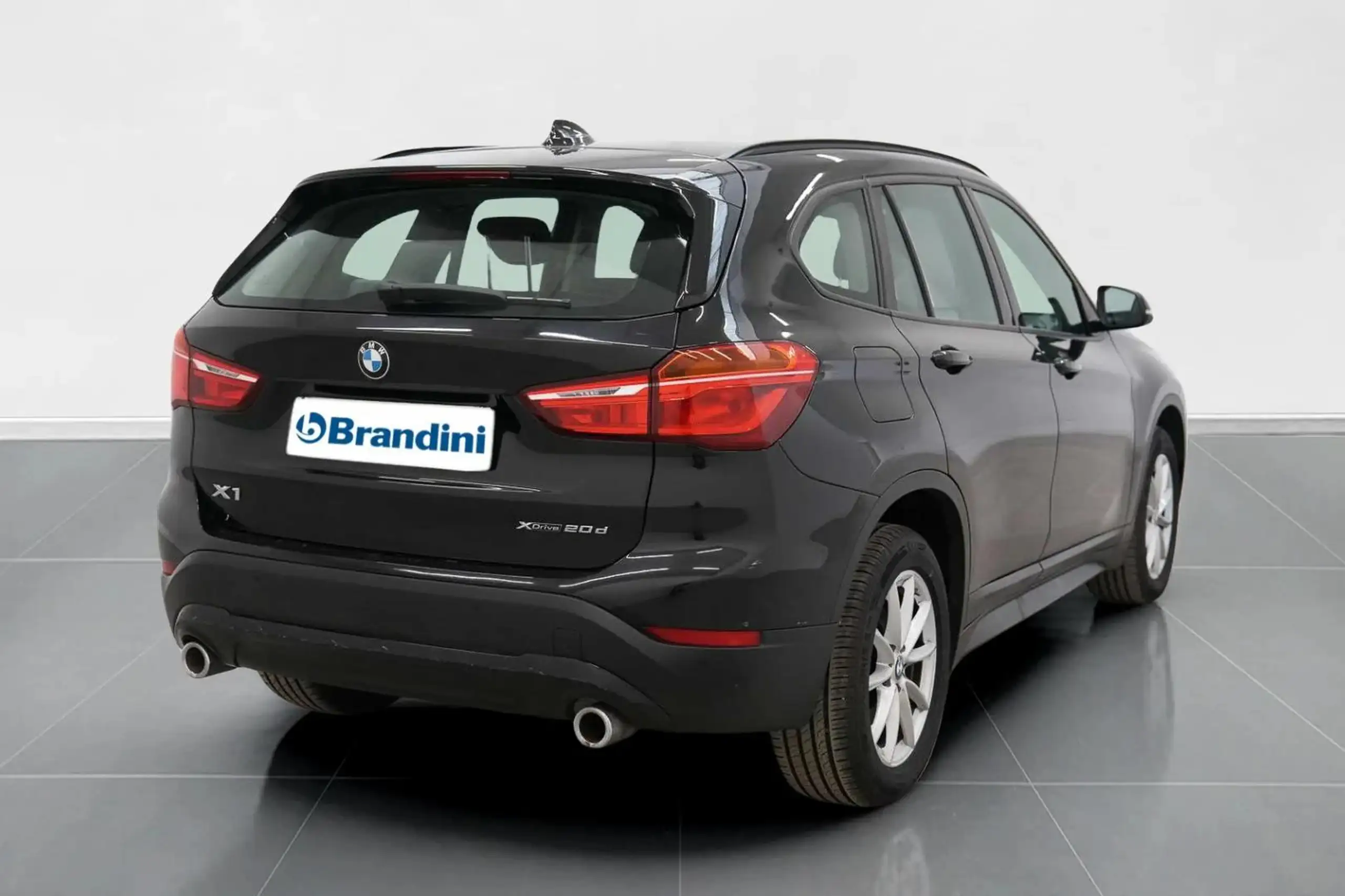 BMW - X1