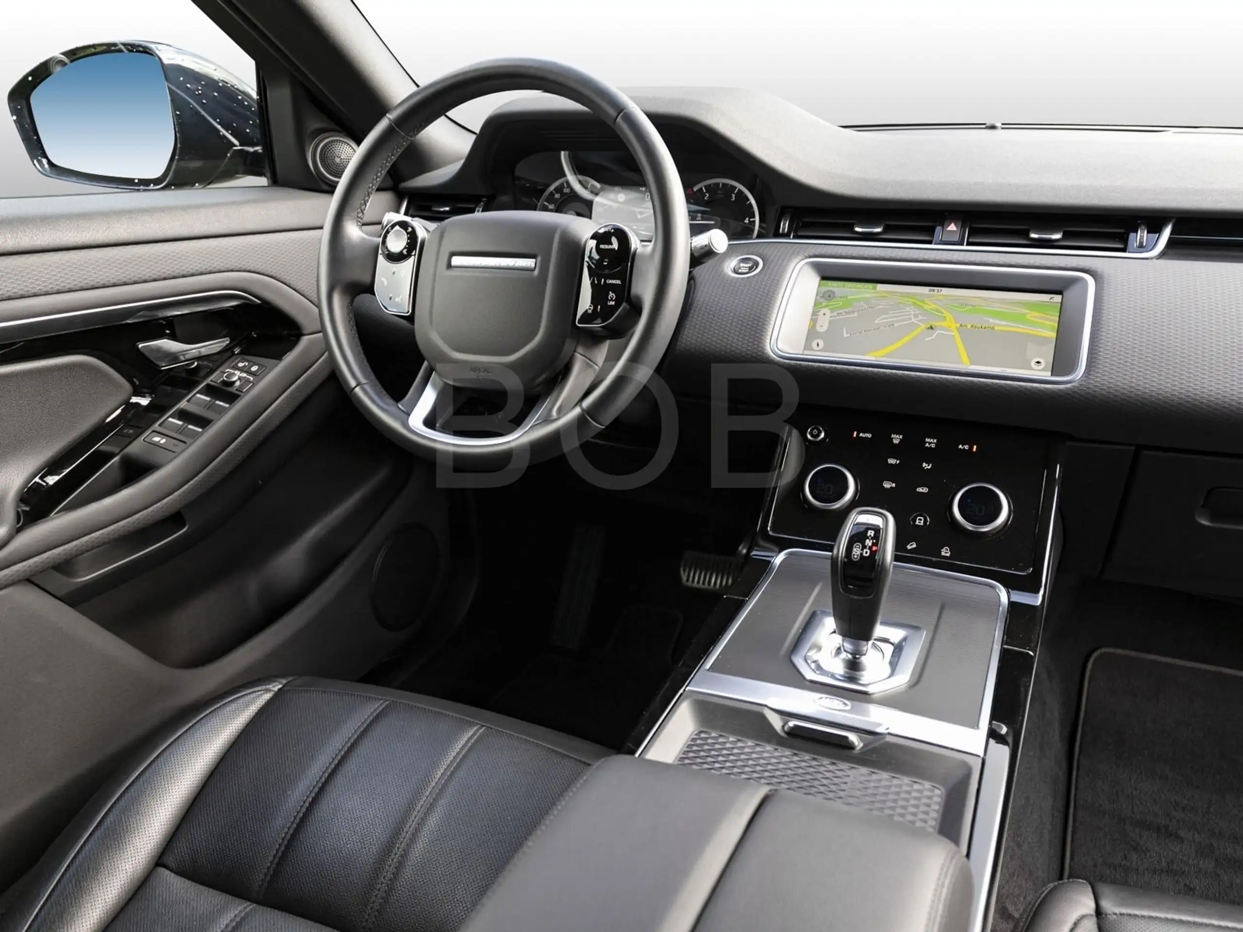 Land Rover - Range Rover Evoque