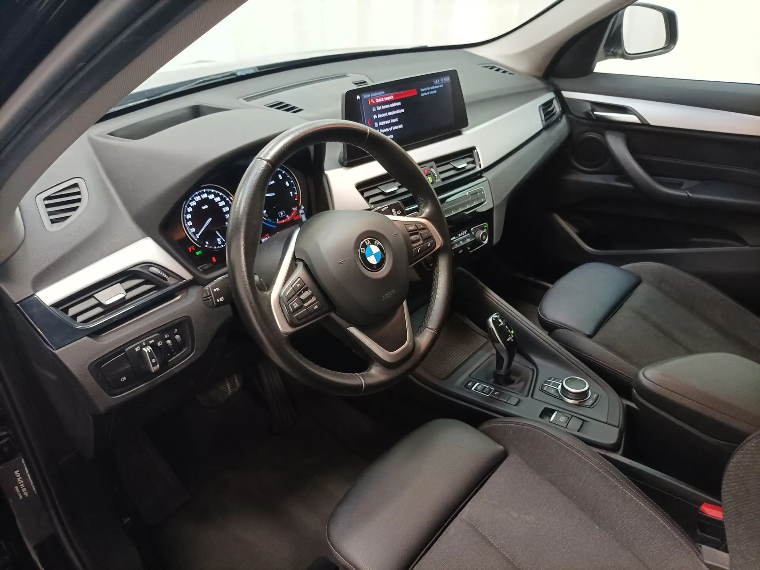 BMW - X1