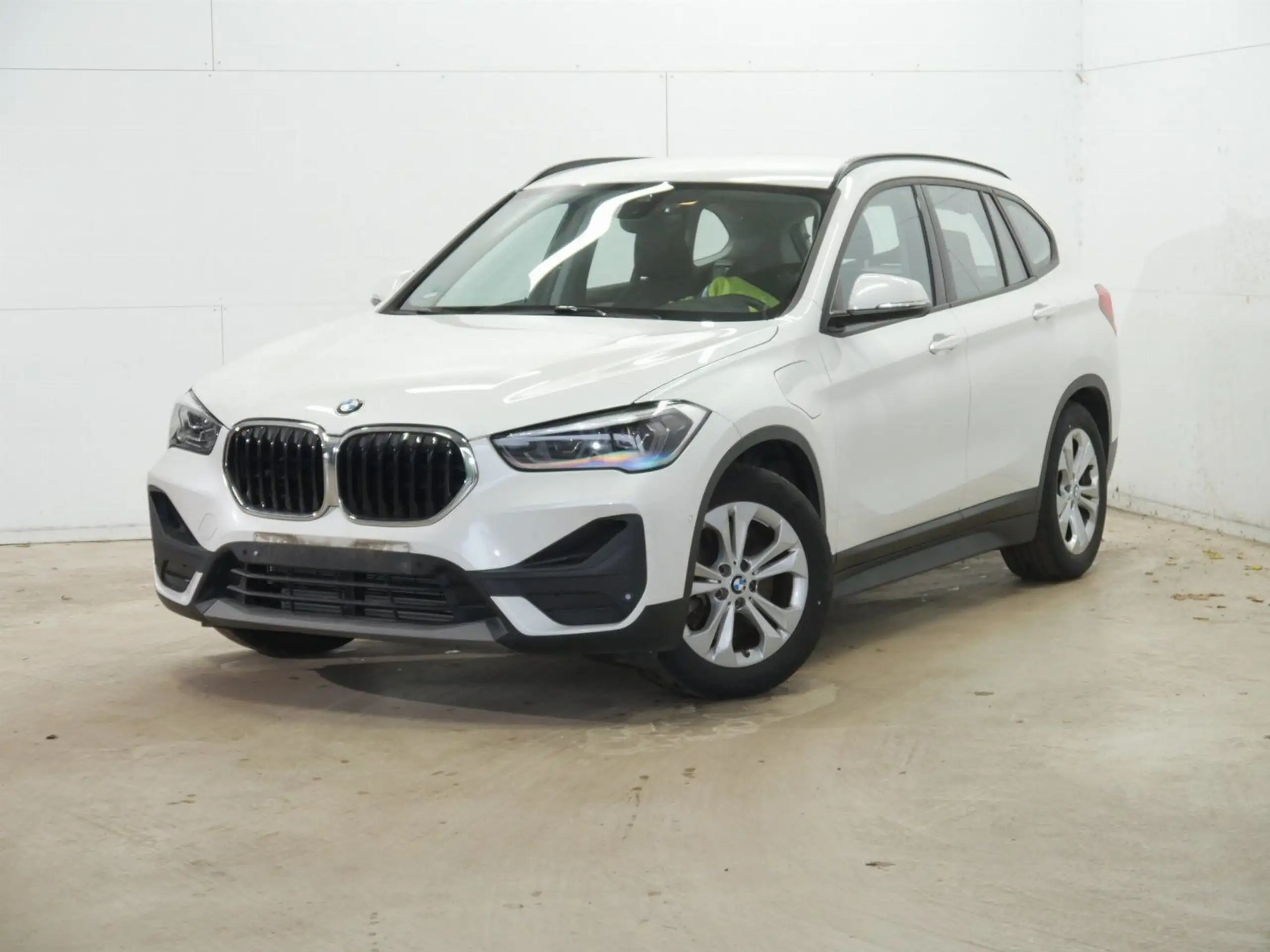 BMW - X1