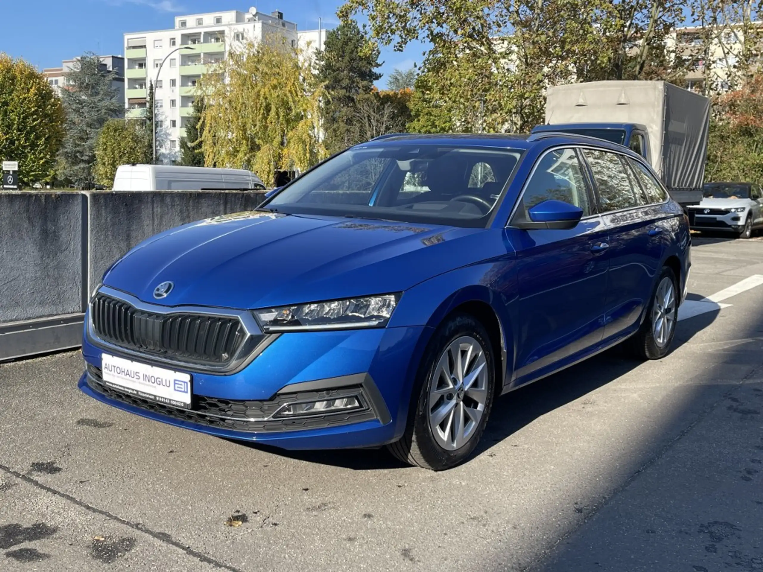 Skoda - Octavia