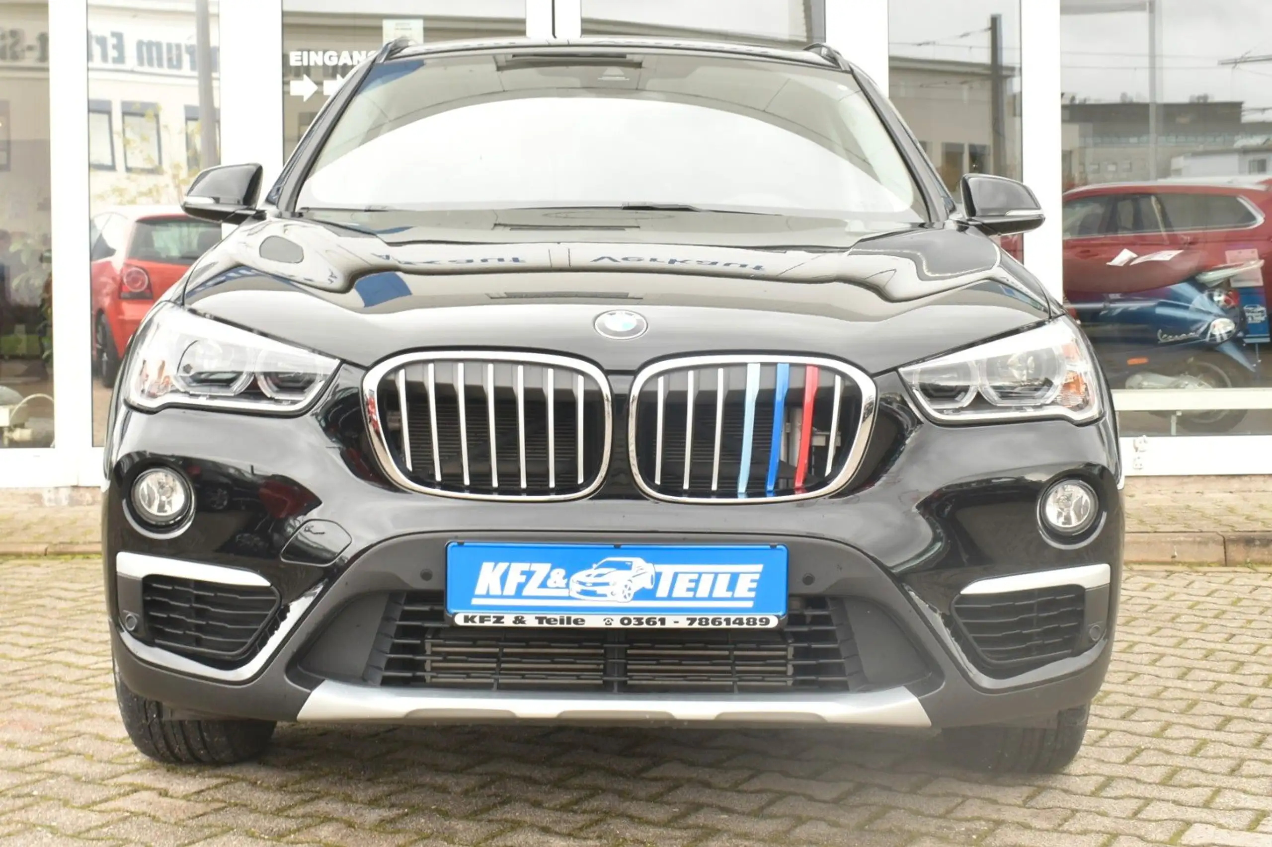 BMW - X1