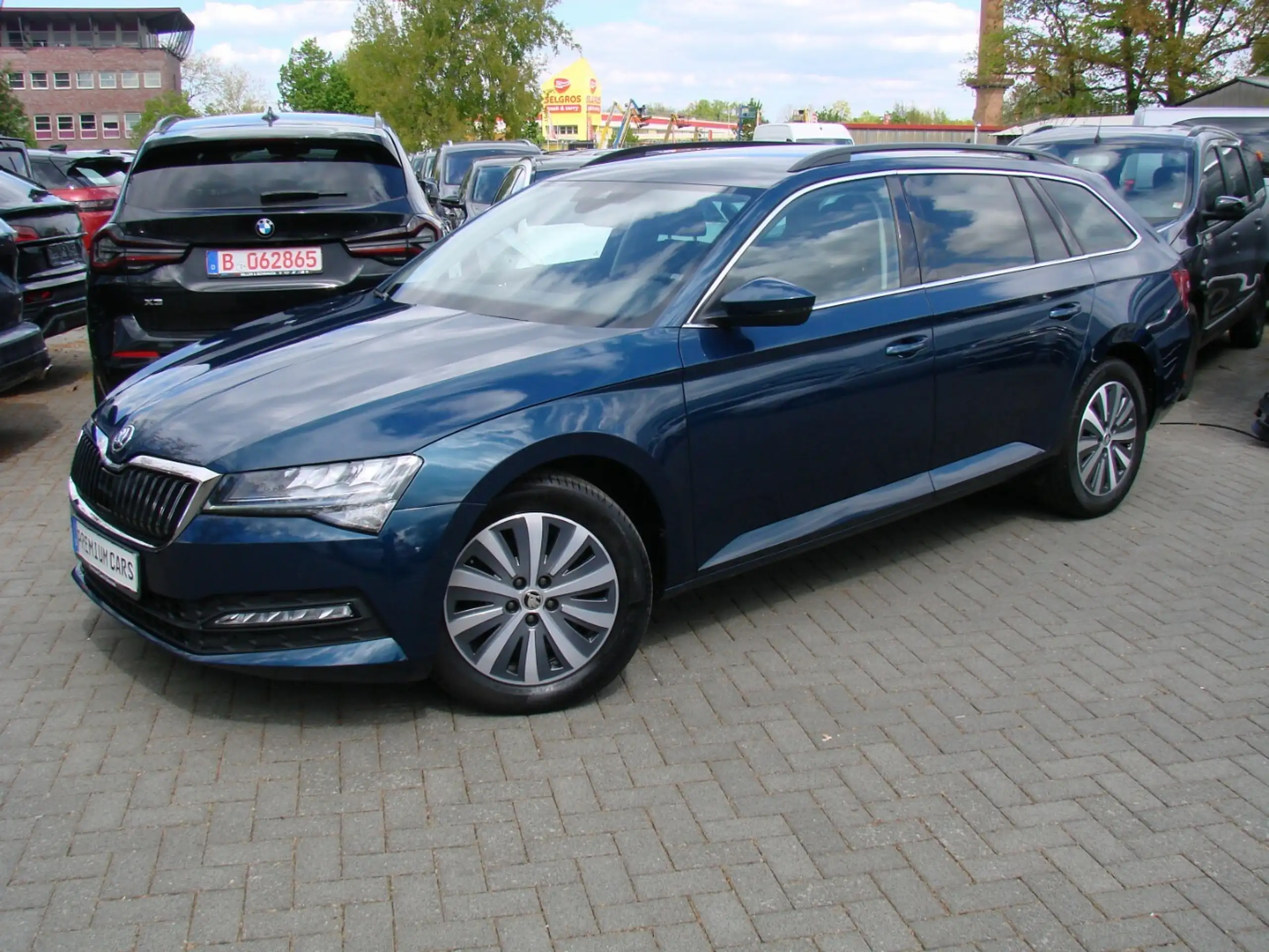 Skoda - Superb