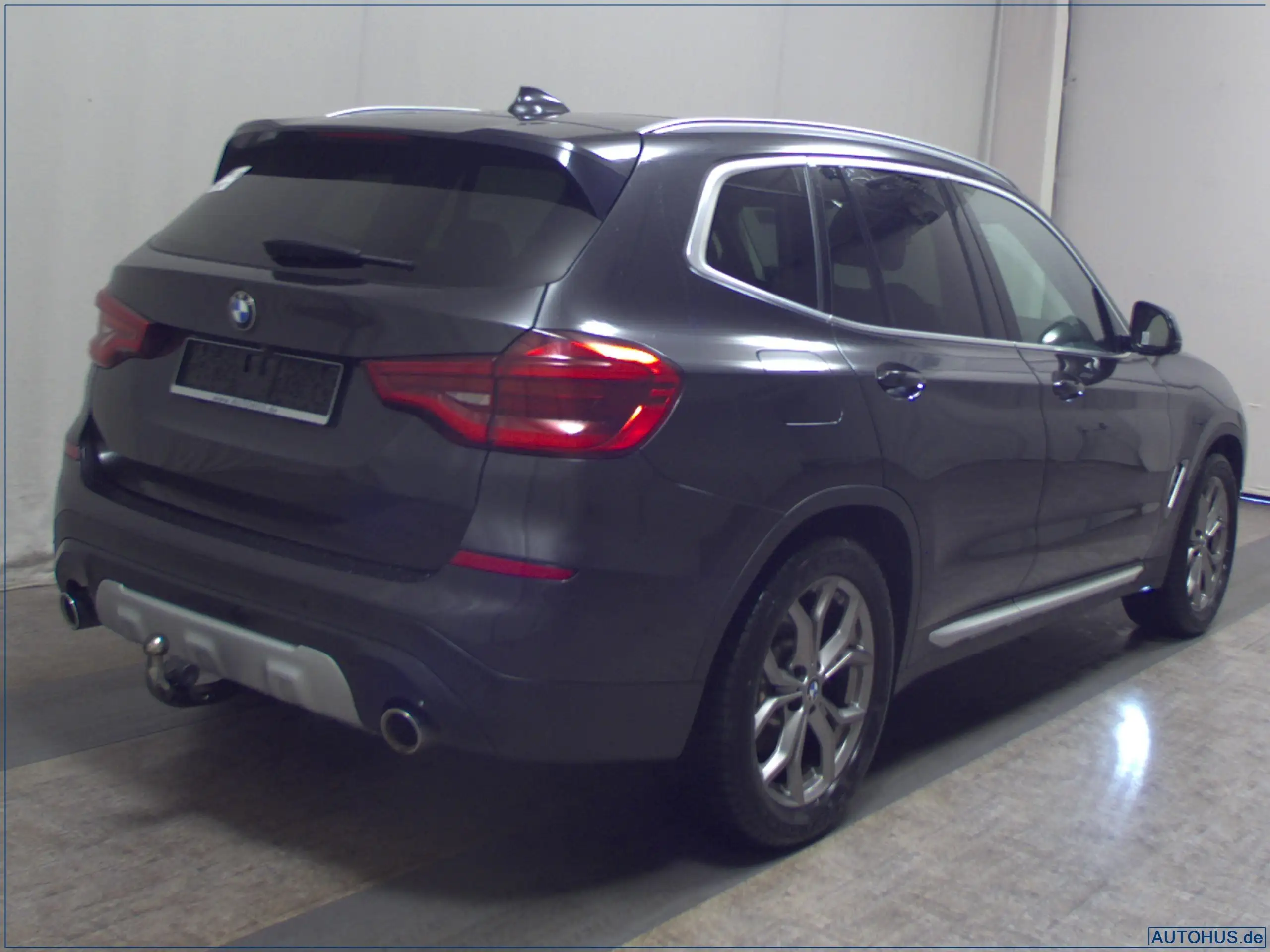 BMW - X3