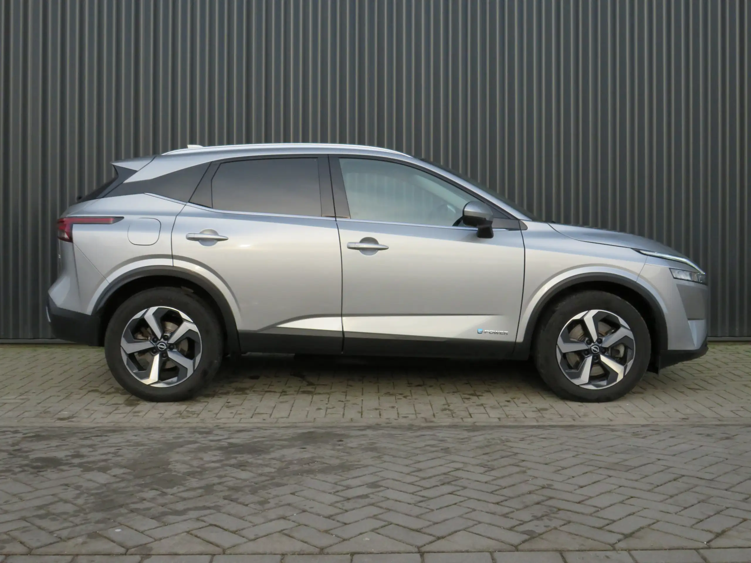 Nissan - Qashqai