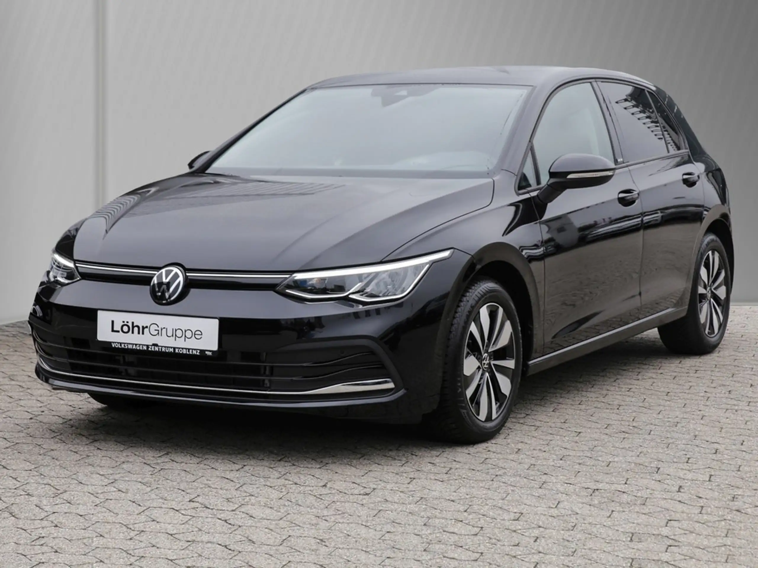 Volkswagen - Golf