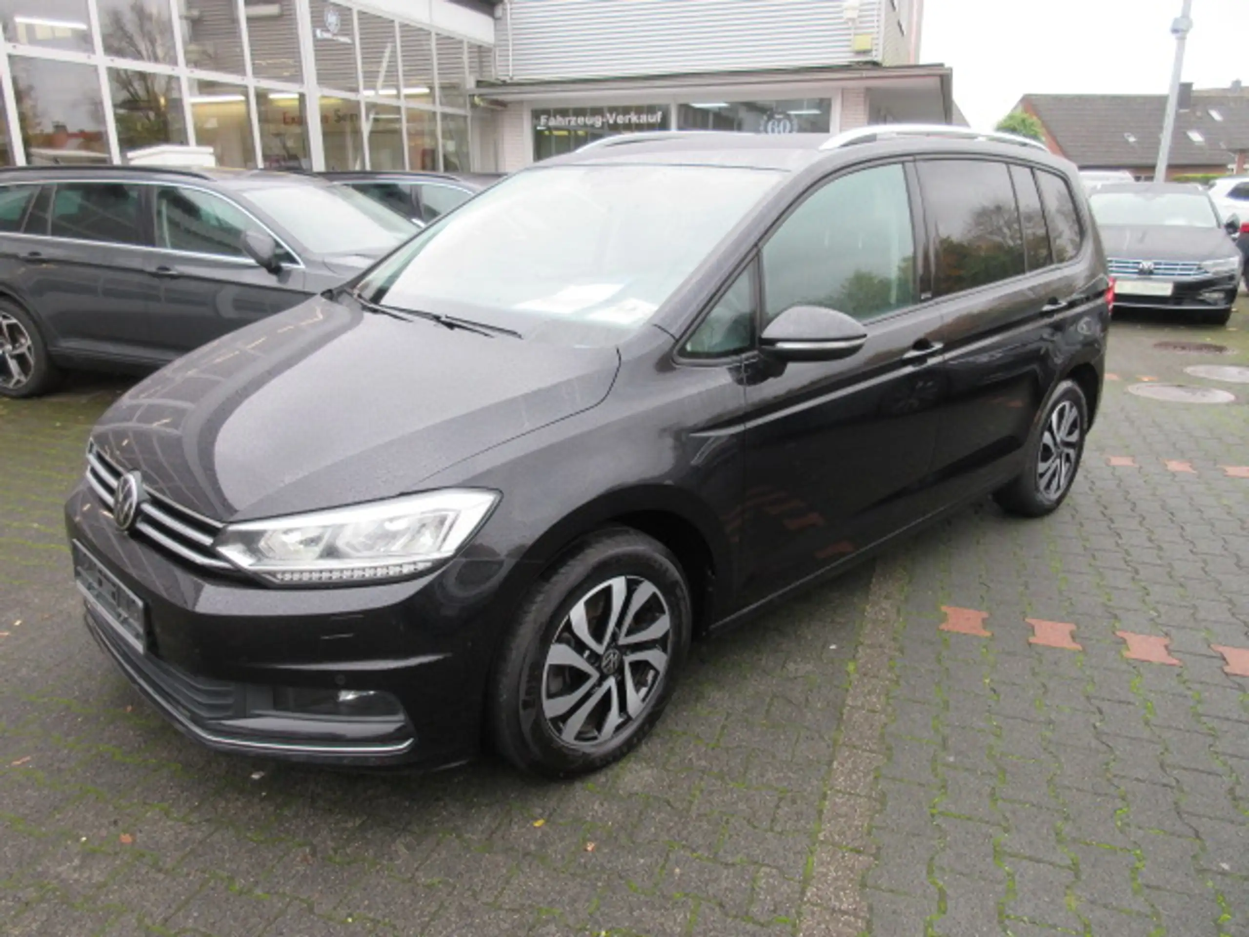 Volkswagen - Touran