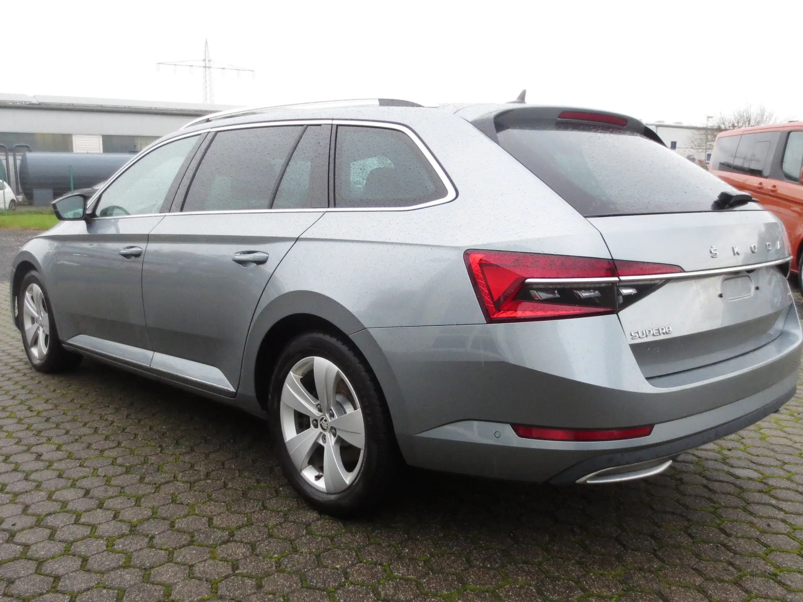 Skoda - Superb