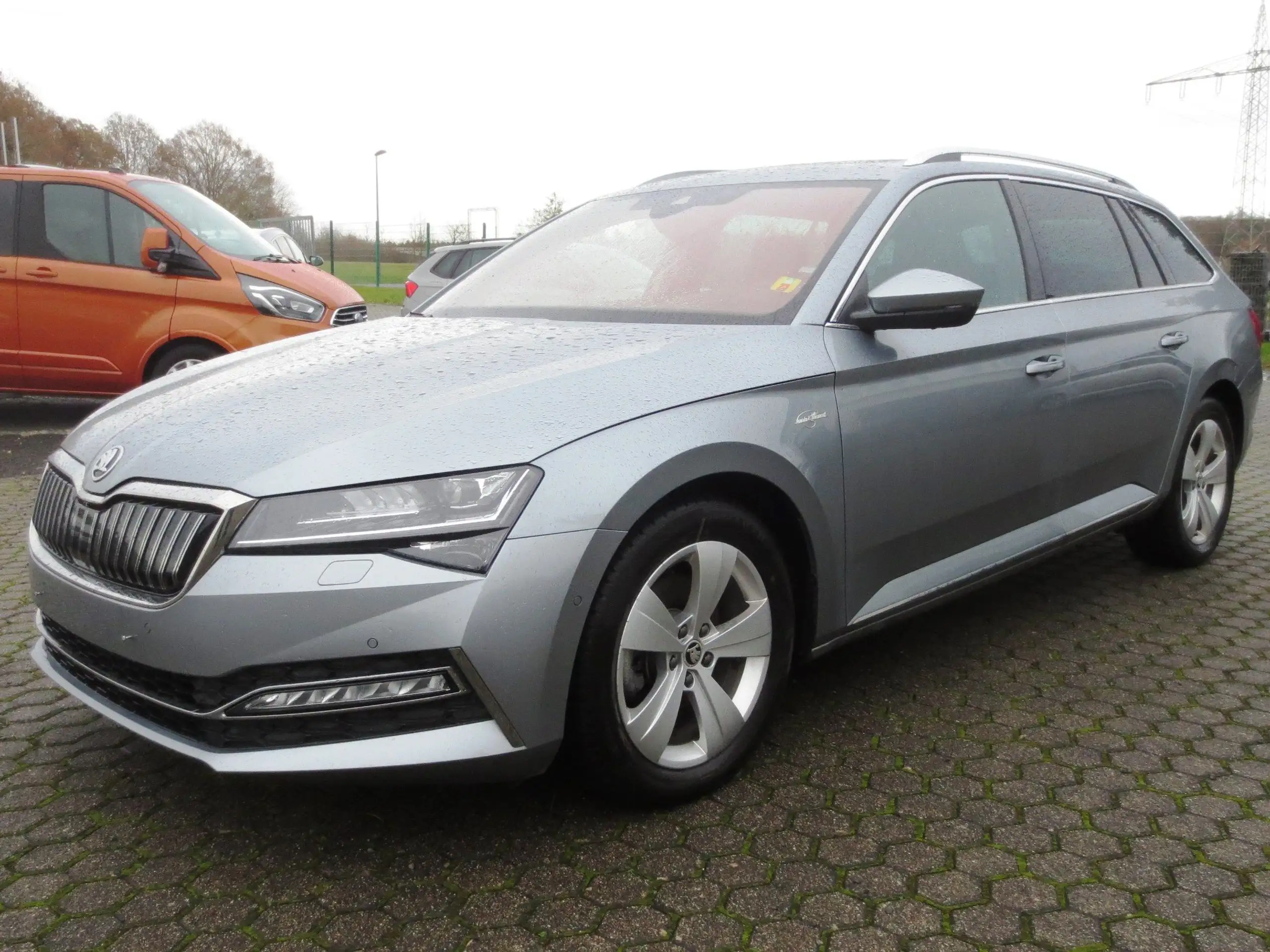 Skoda - Superb