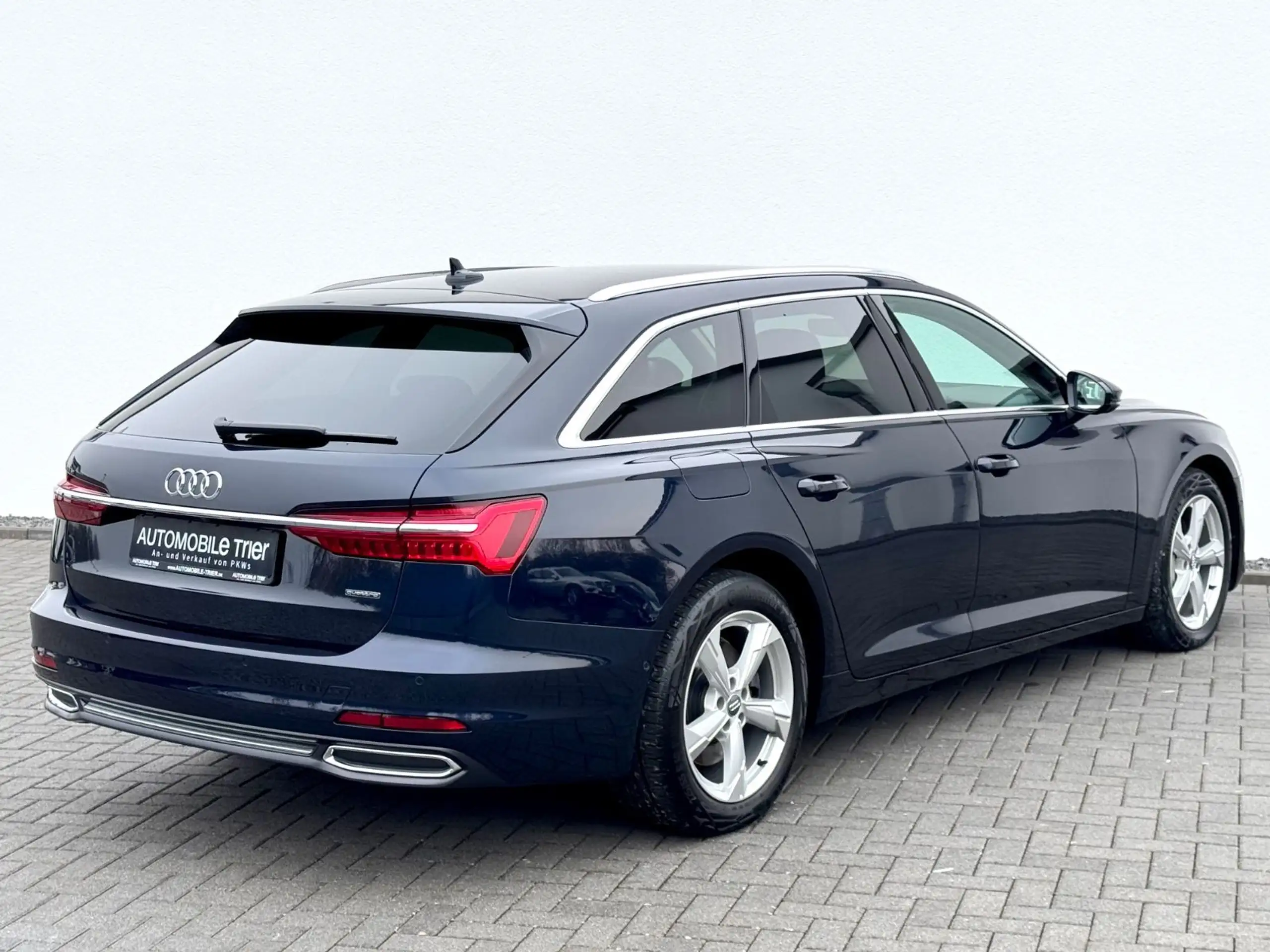 Audi - A6