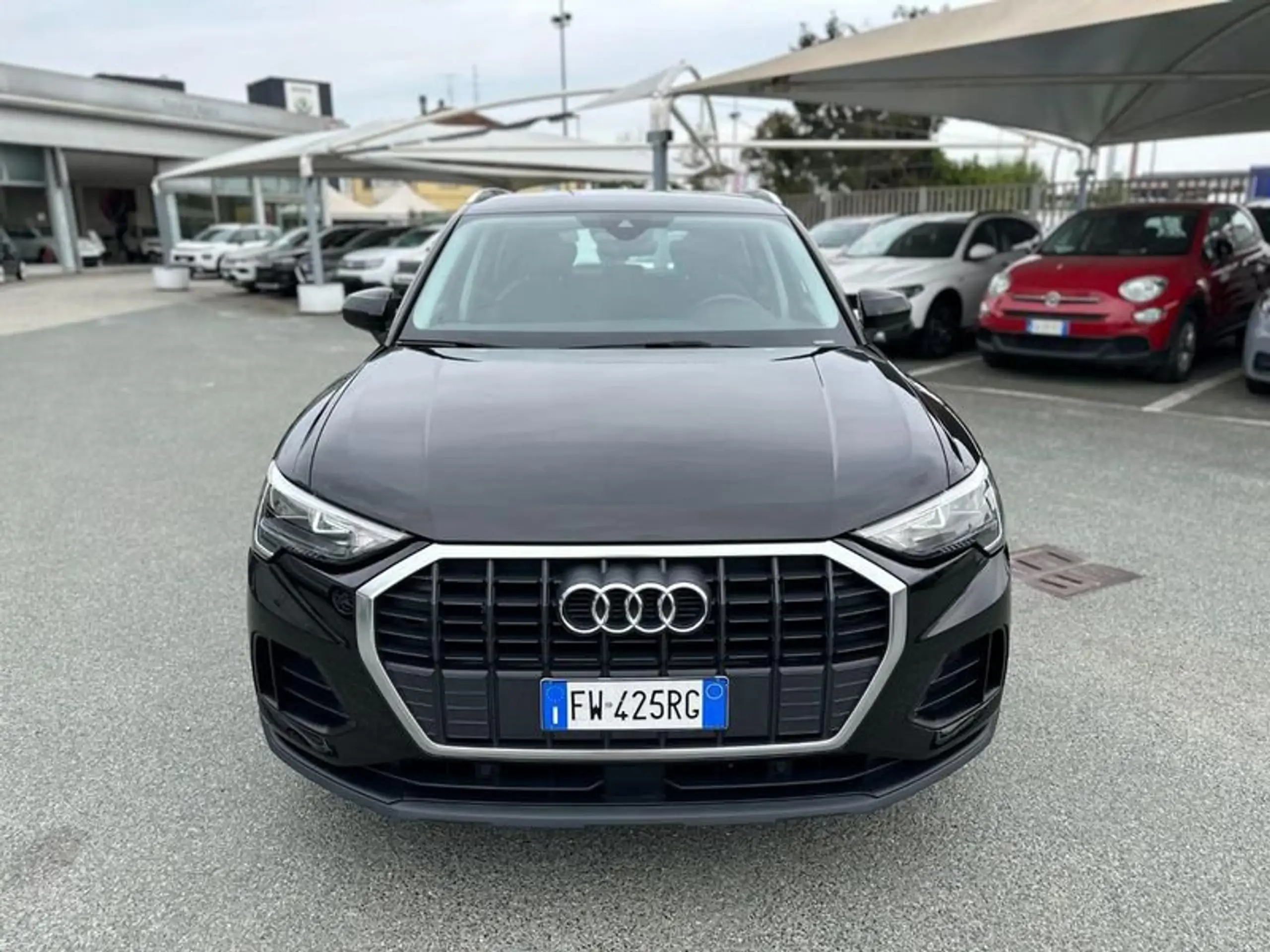 Audi - Q3