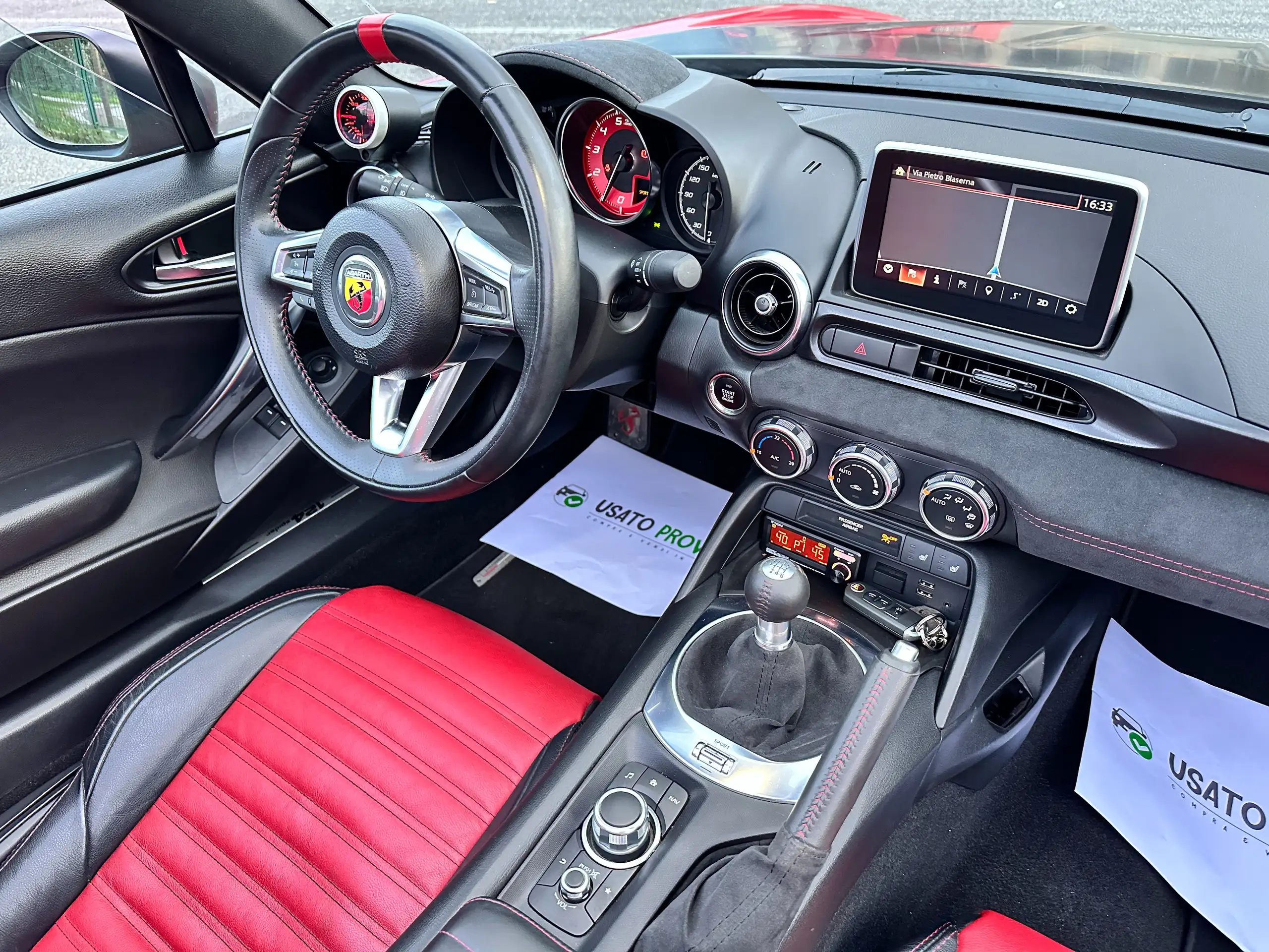 Abarth - 124 Spider