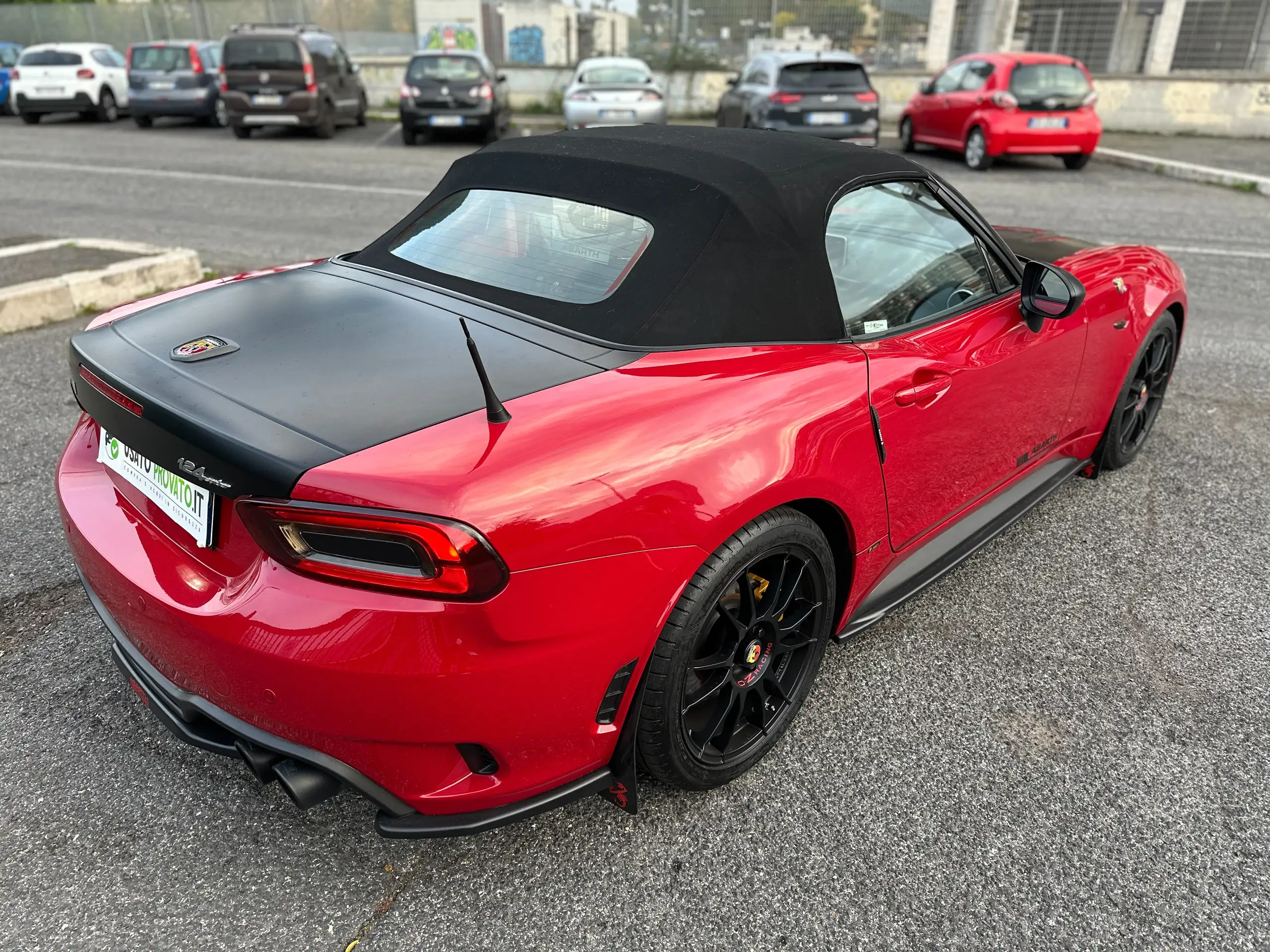 Abarth - 124 Spider