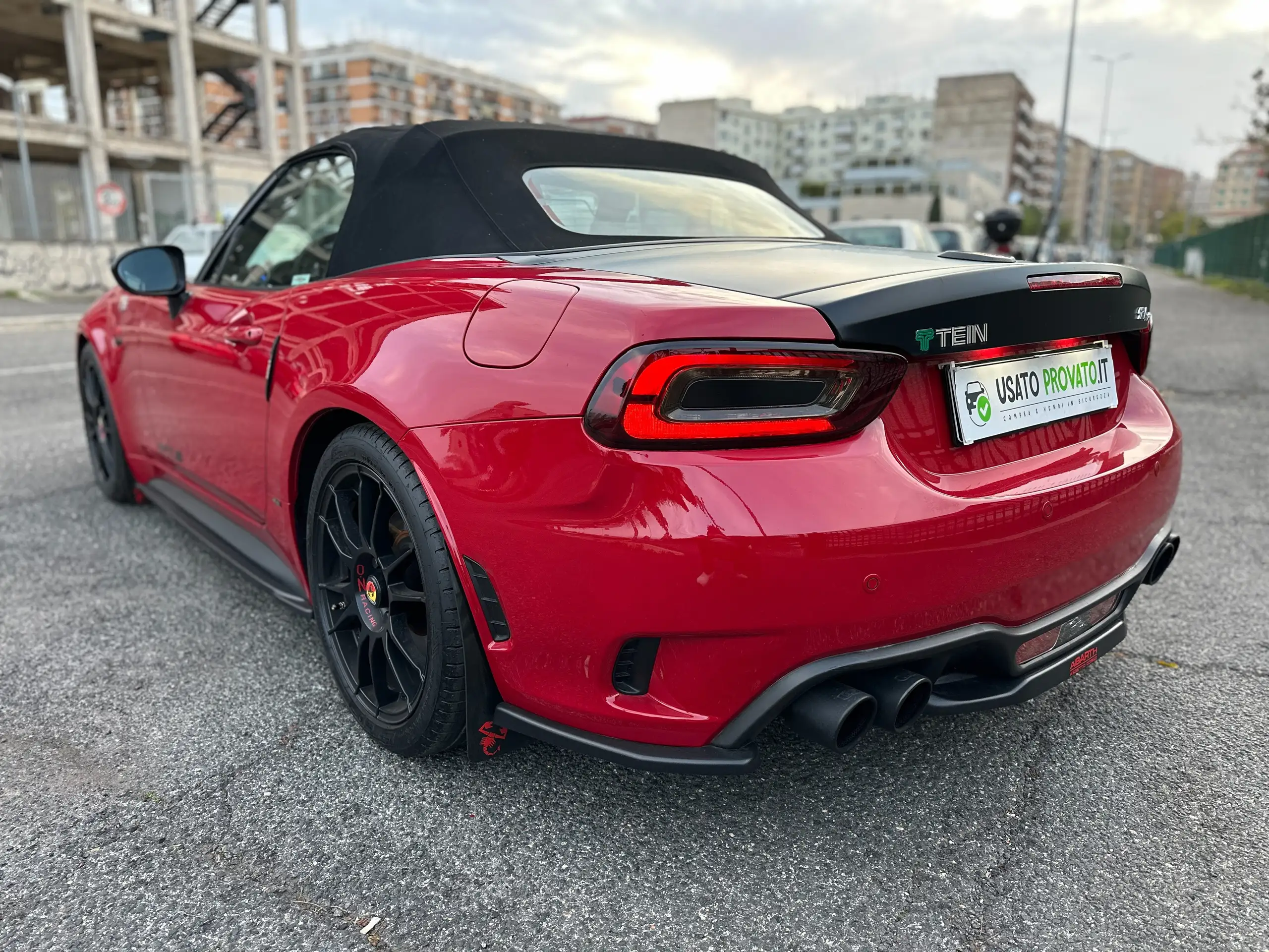 Abarth - 124 Spider