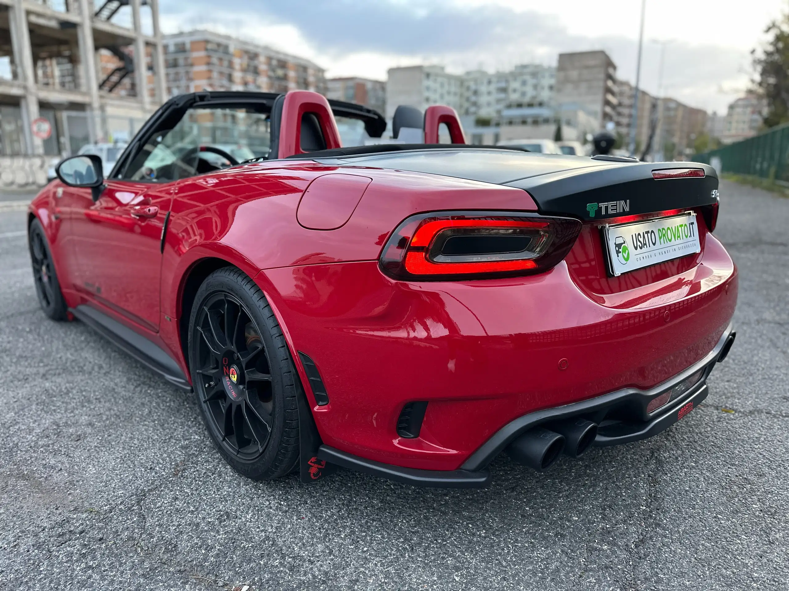 Abarth - 124 Spider