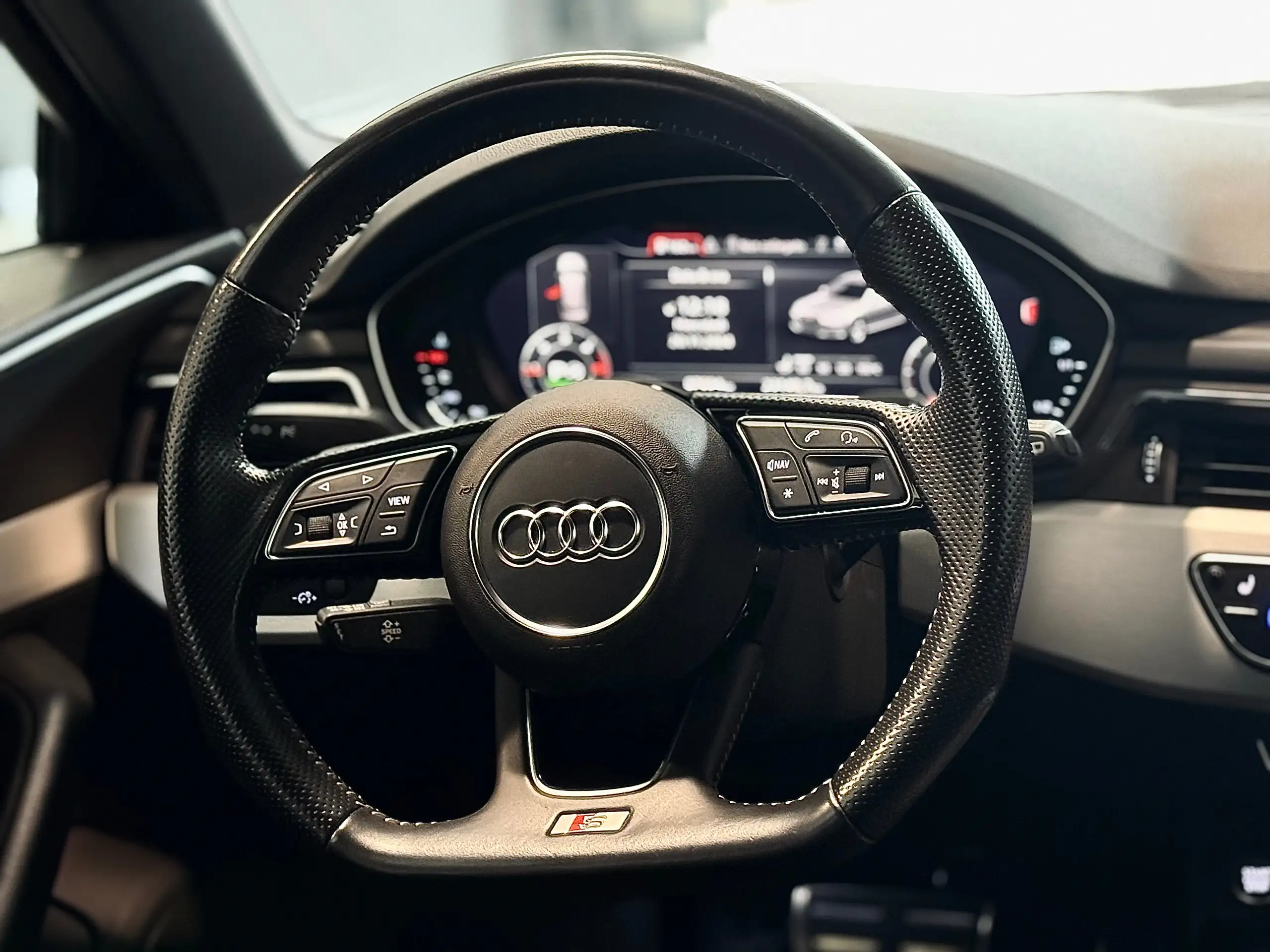 Audi - A4