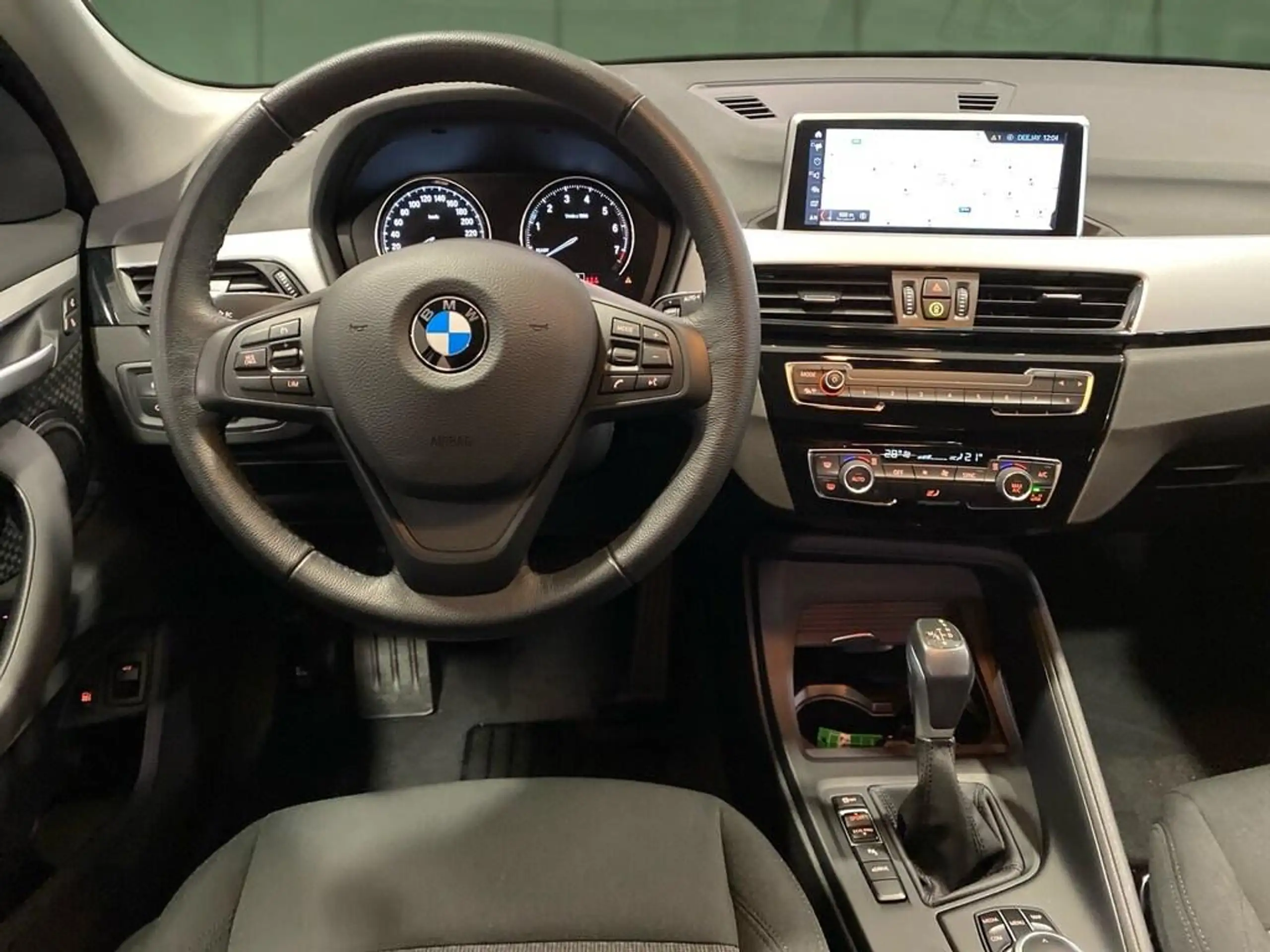 BMW - X1